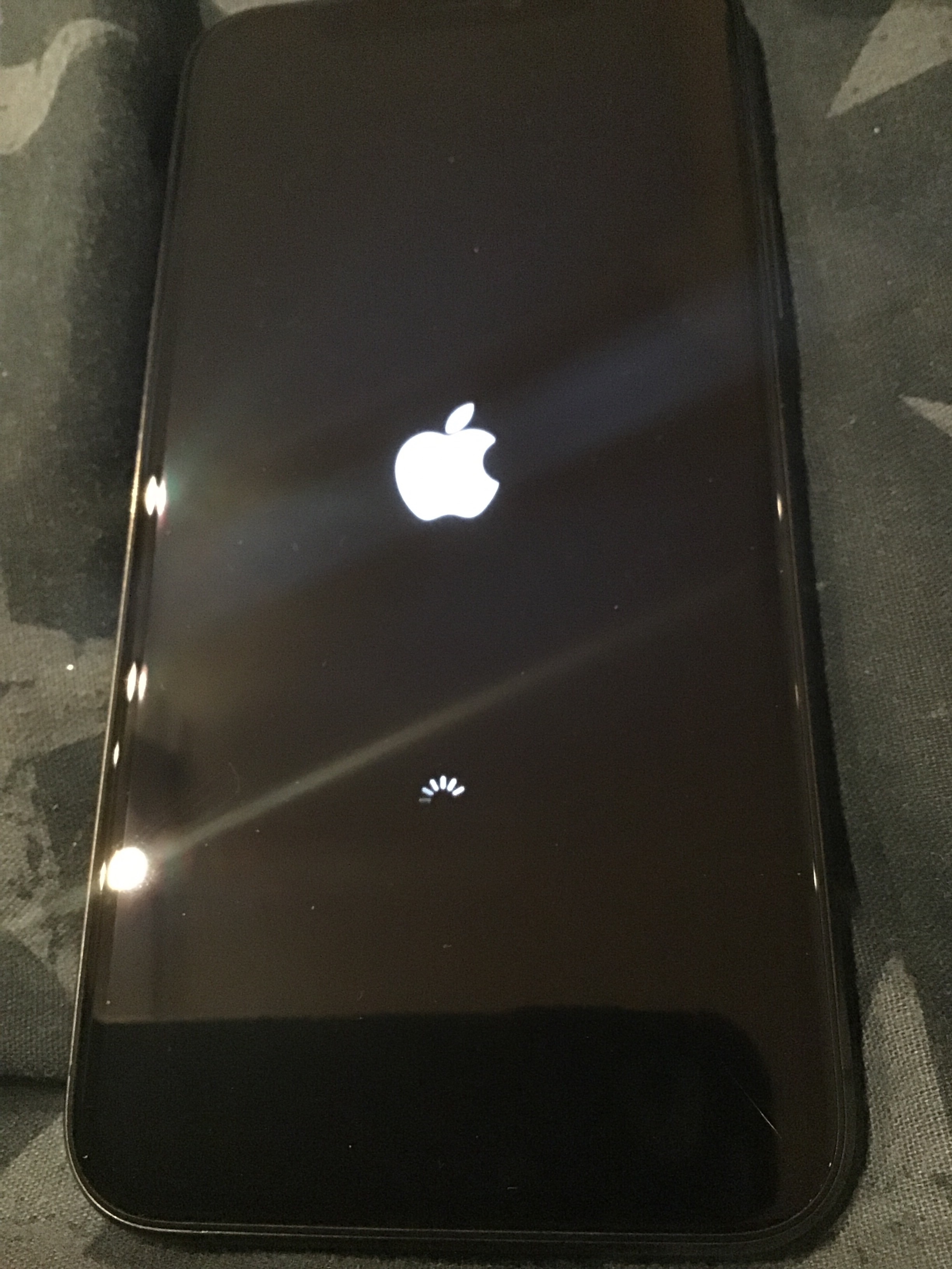 Why Is My Iphone Screen Black With A Loading Circle SAMONGU