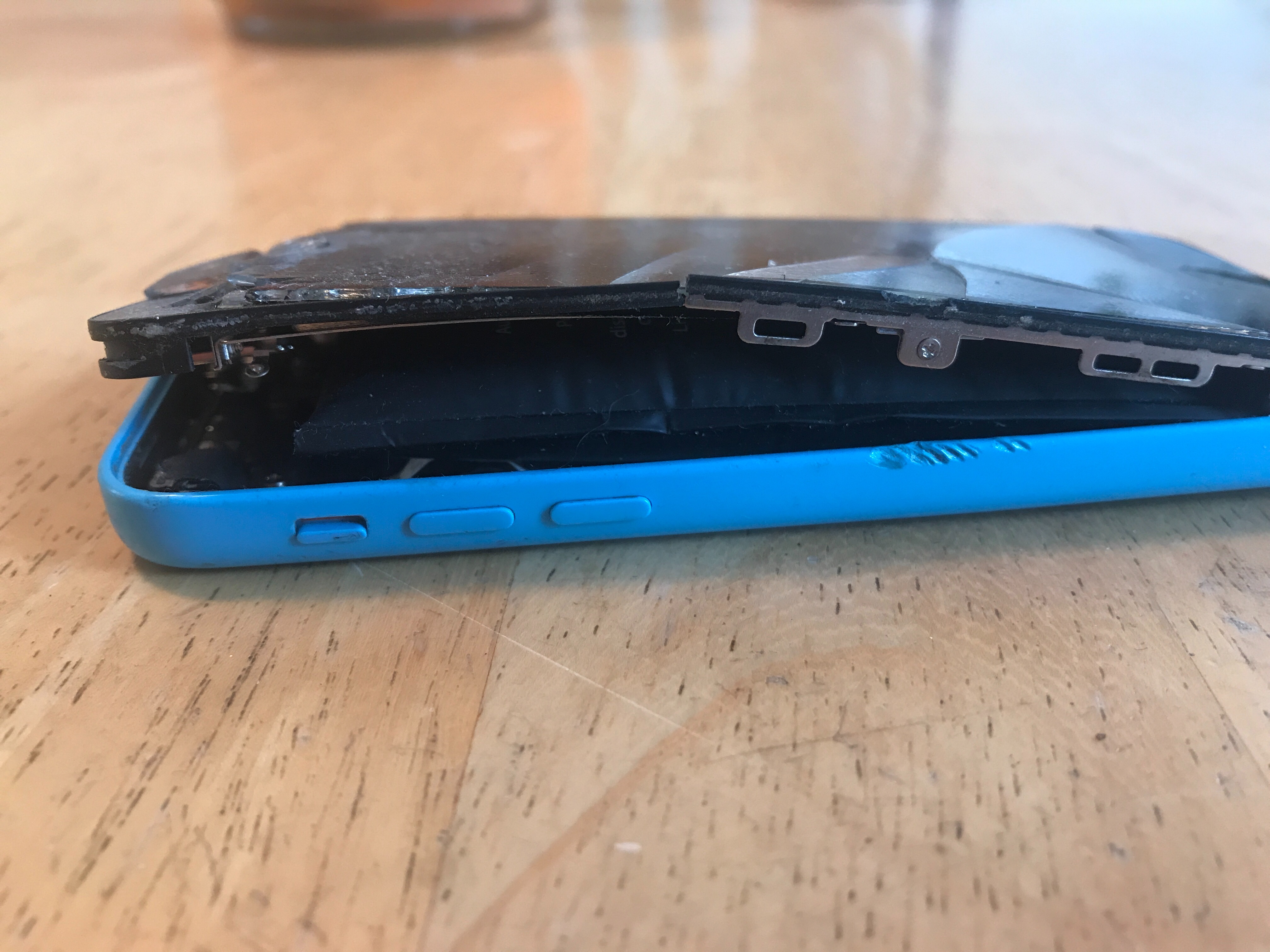 Blown up phone recover pictures Apple Community