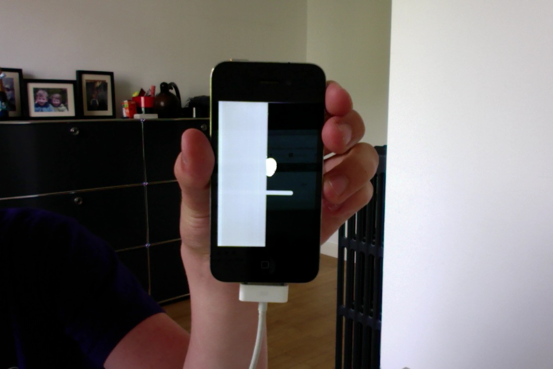 Half the screen is grey?! Apple Community