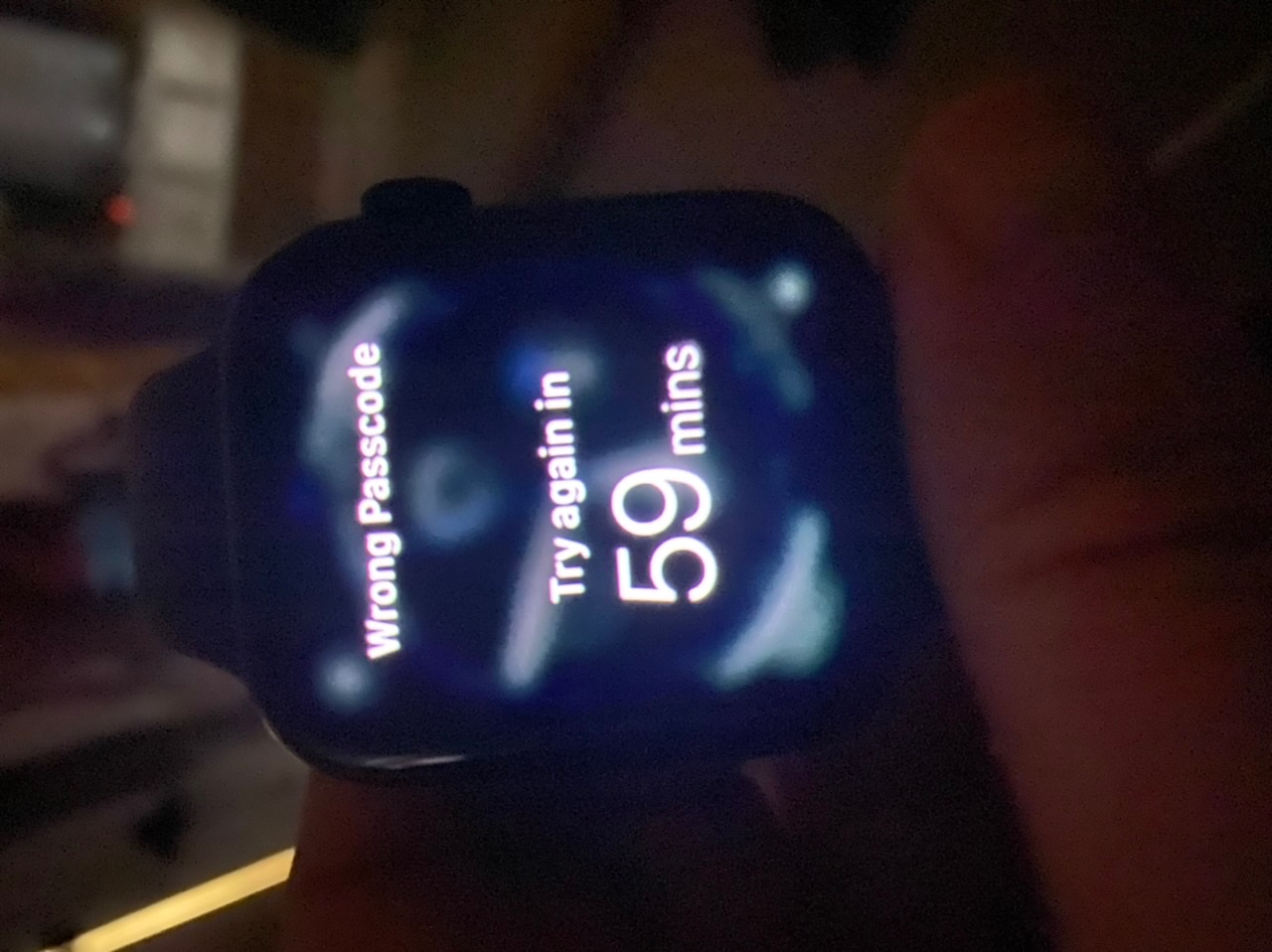 iWatch Series 7 keeps locking wrong passc… Apple Community