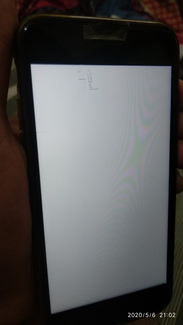 Wierd Black Lines on the display of iPhon… Apple Community