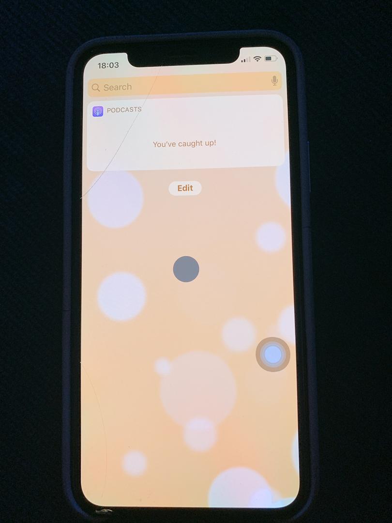 Encounter dark circle shadow in screen Apple Community