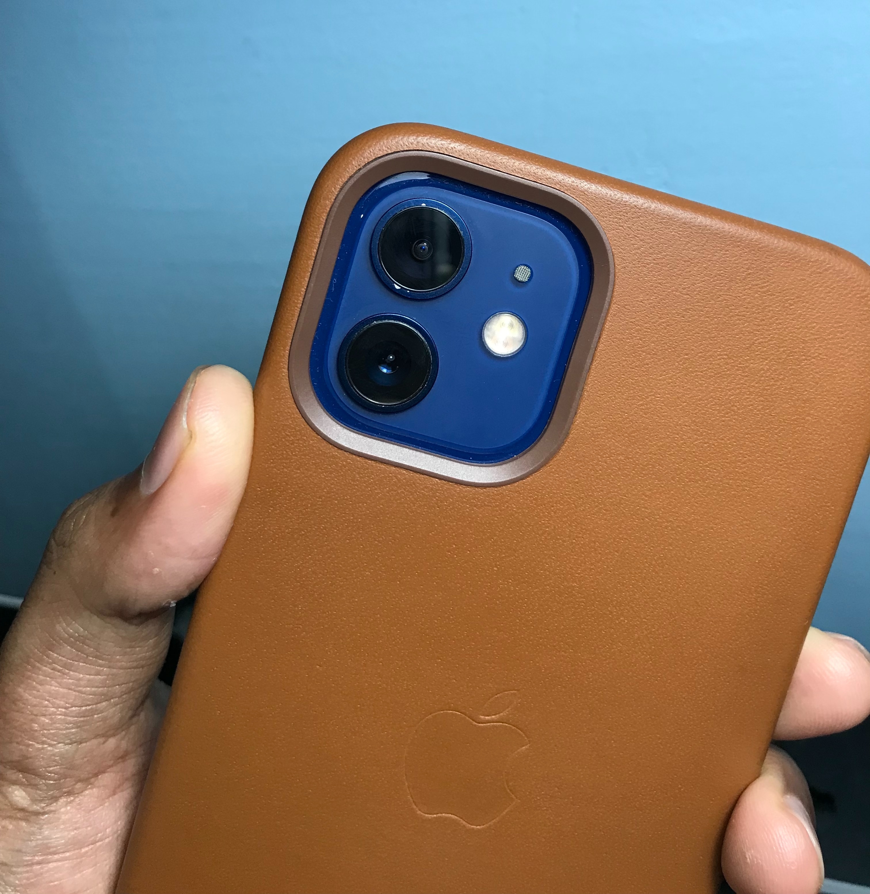 IPhone 12 paint chipping off Apple Community