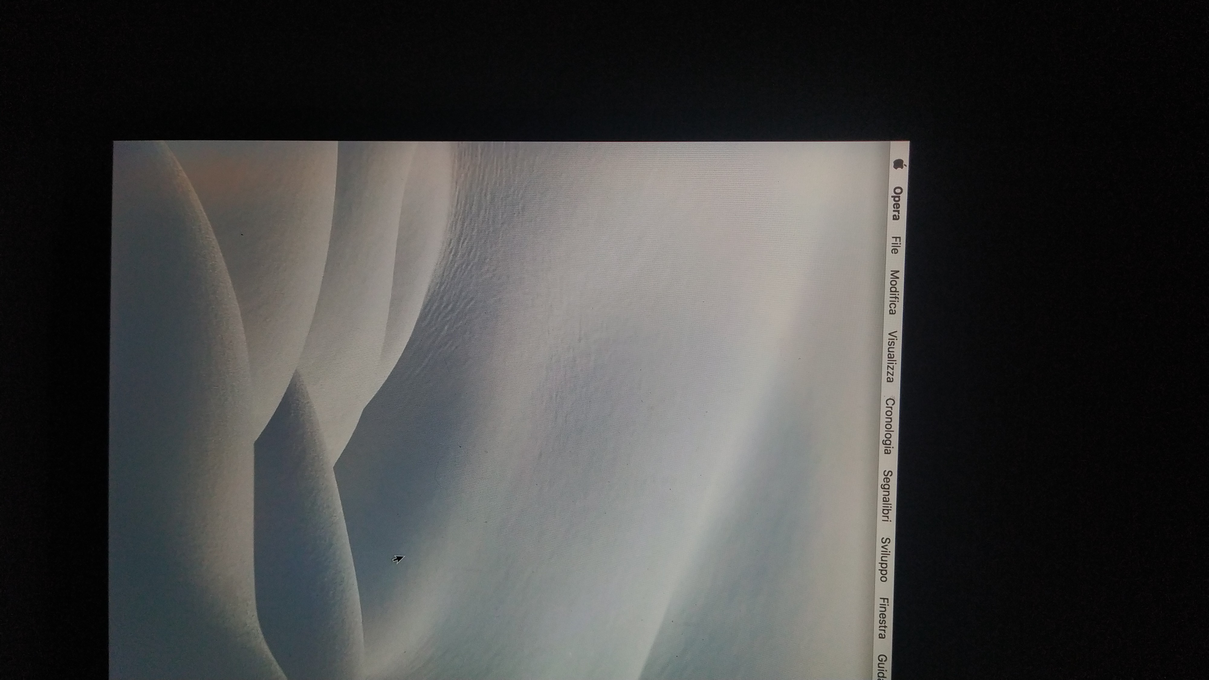 Yellow spot on screen Apple Community