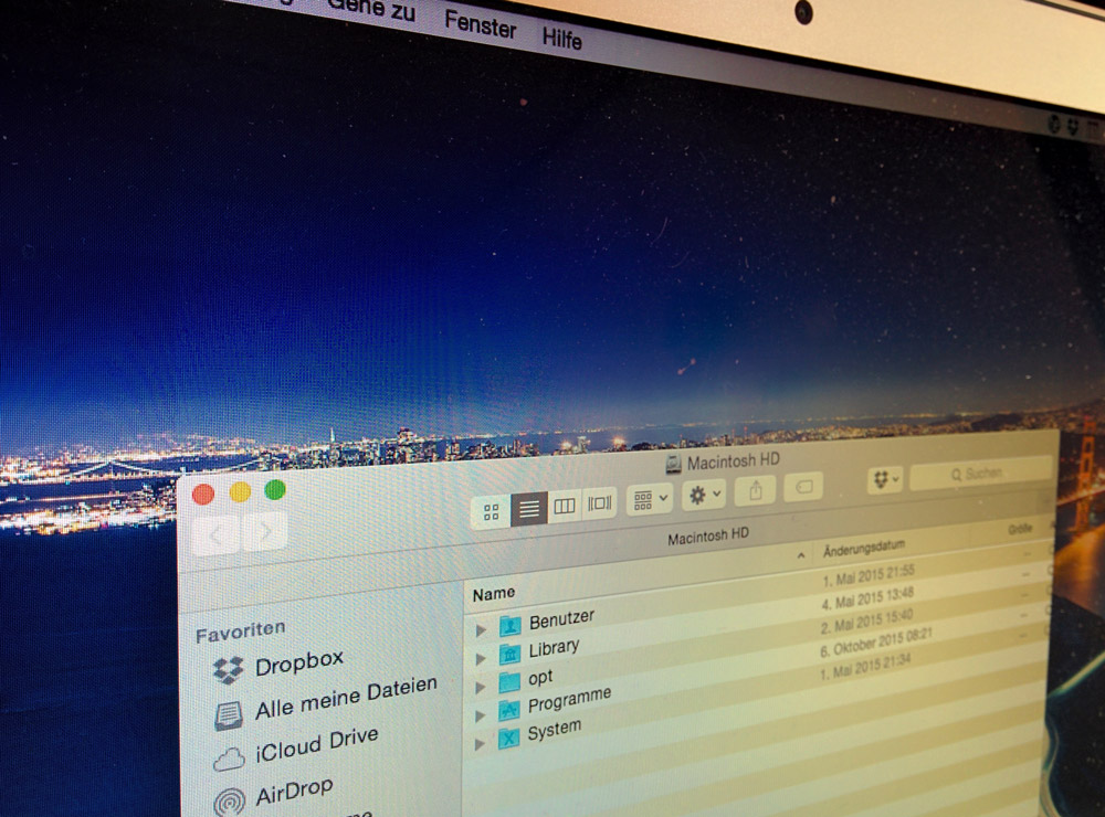 Vertical lines on MacBook Air display Apple Community
