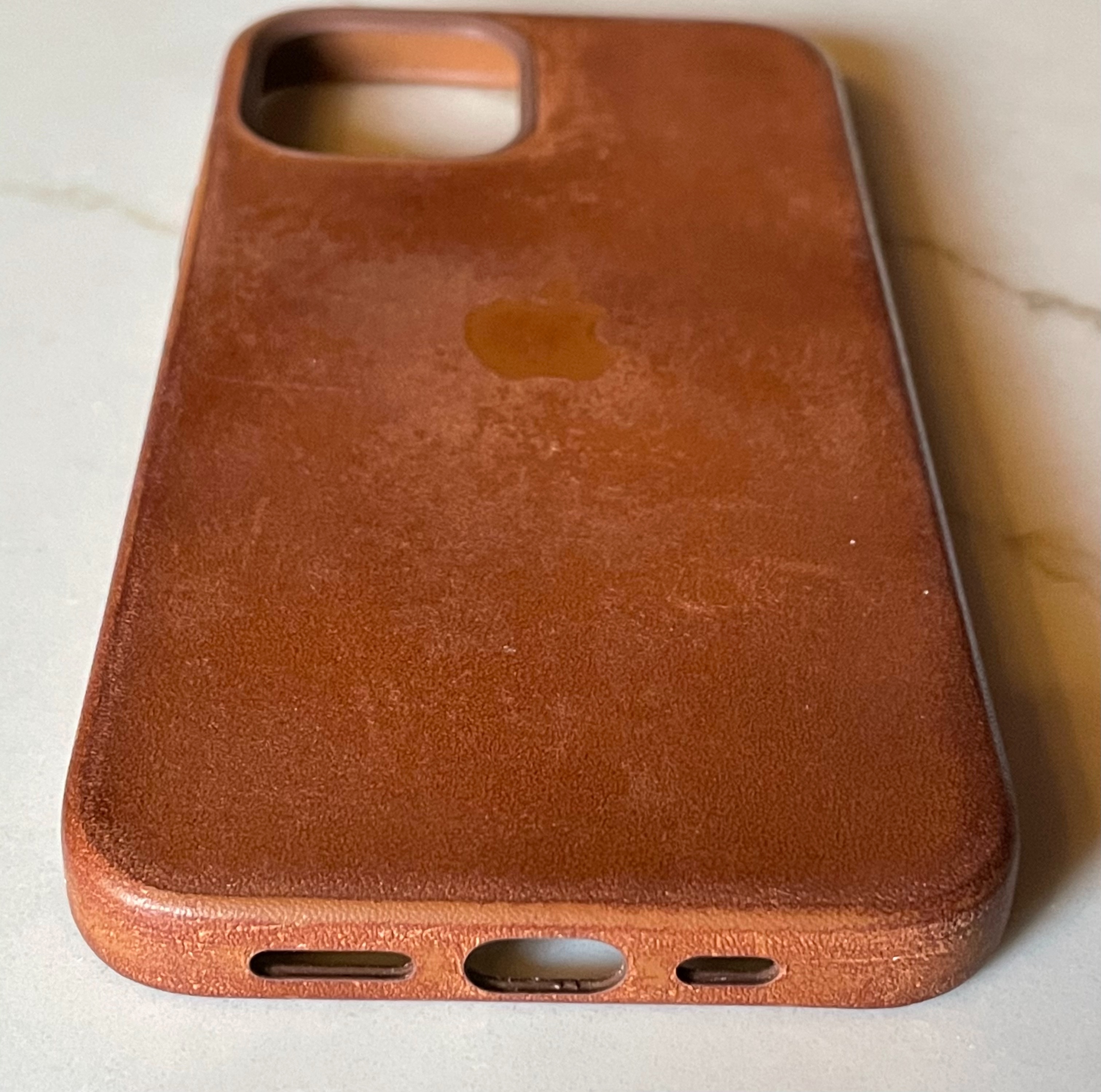 Iphone 12 Leather Case Patina