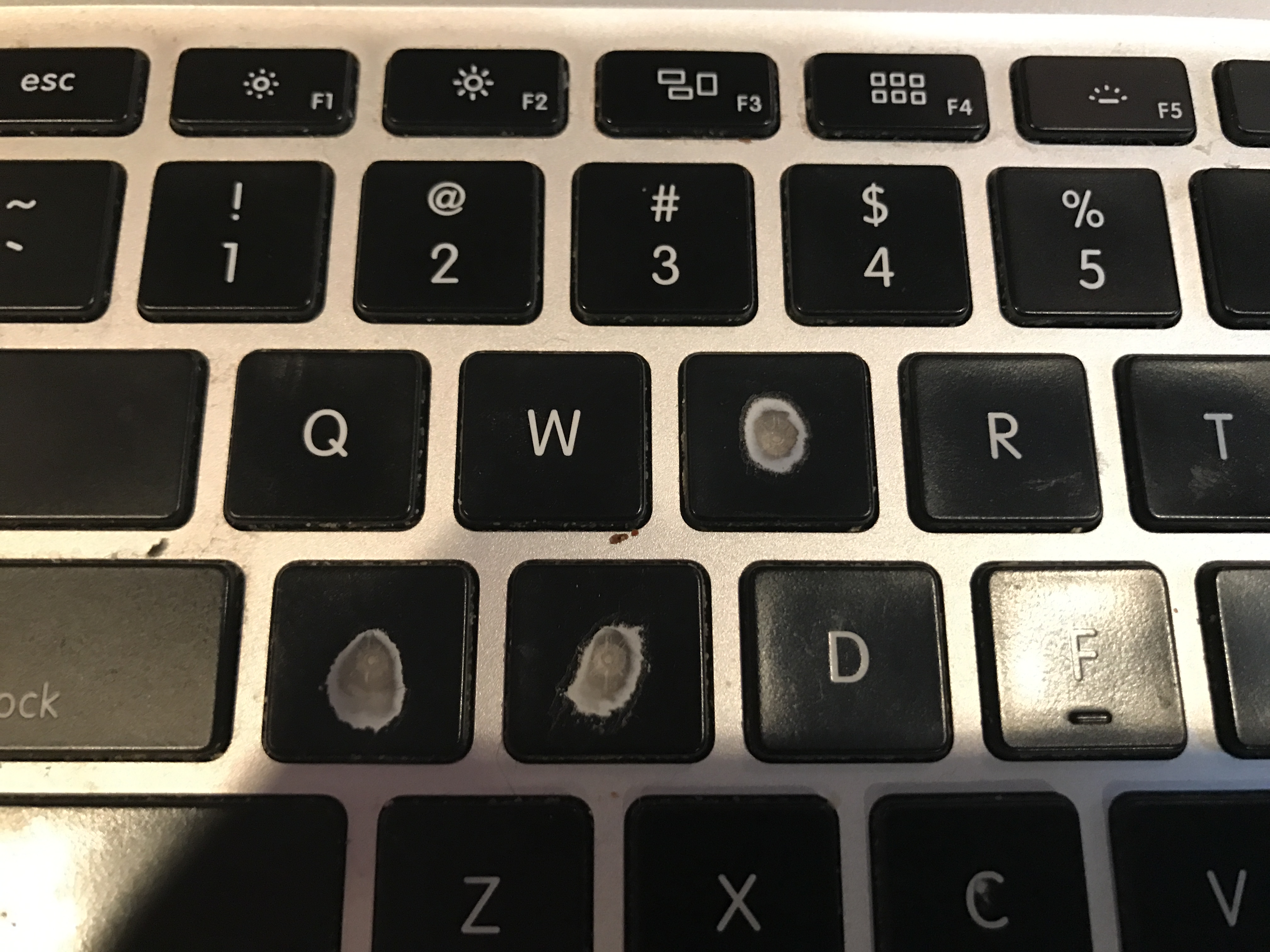How to prevent worn keys on new MacBook P… Apple Community