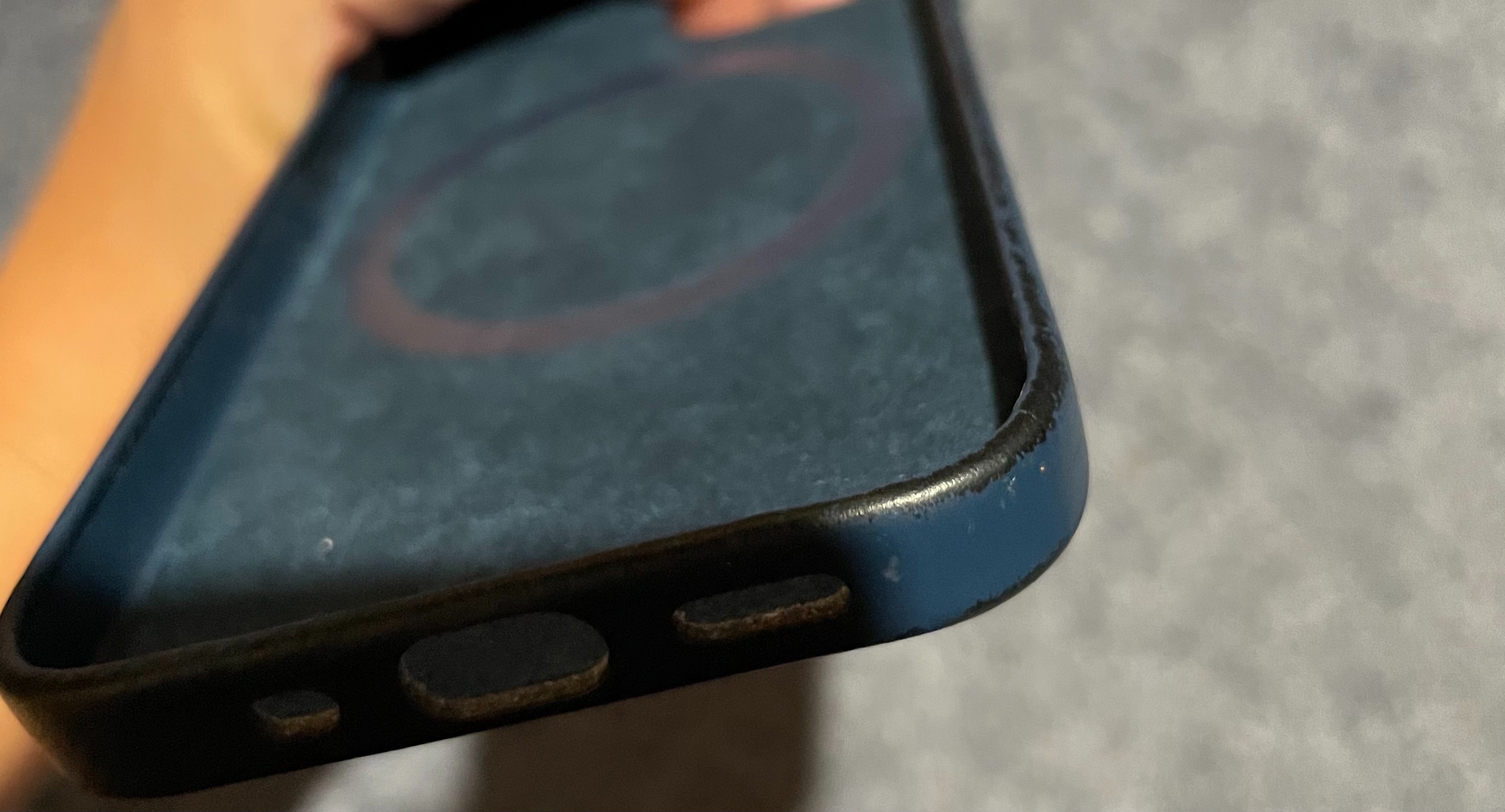 iPhone 12/Pro/Pro Max Leather case patina… Apple Community