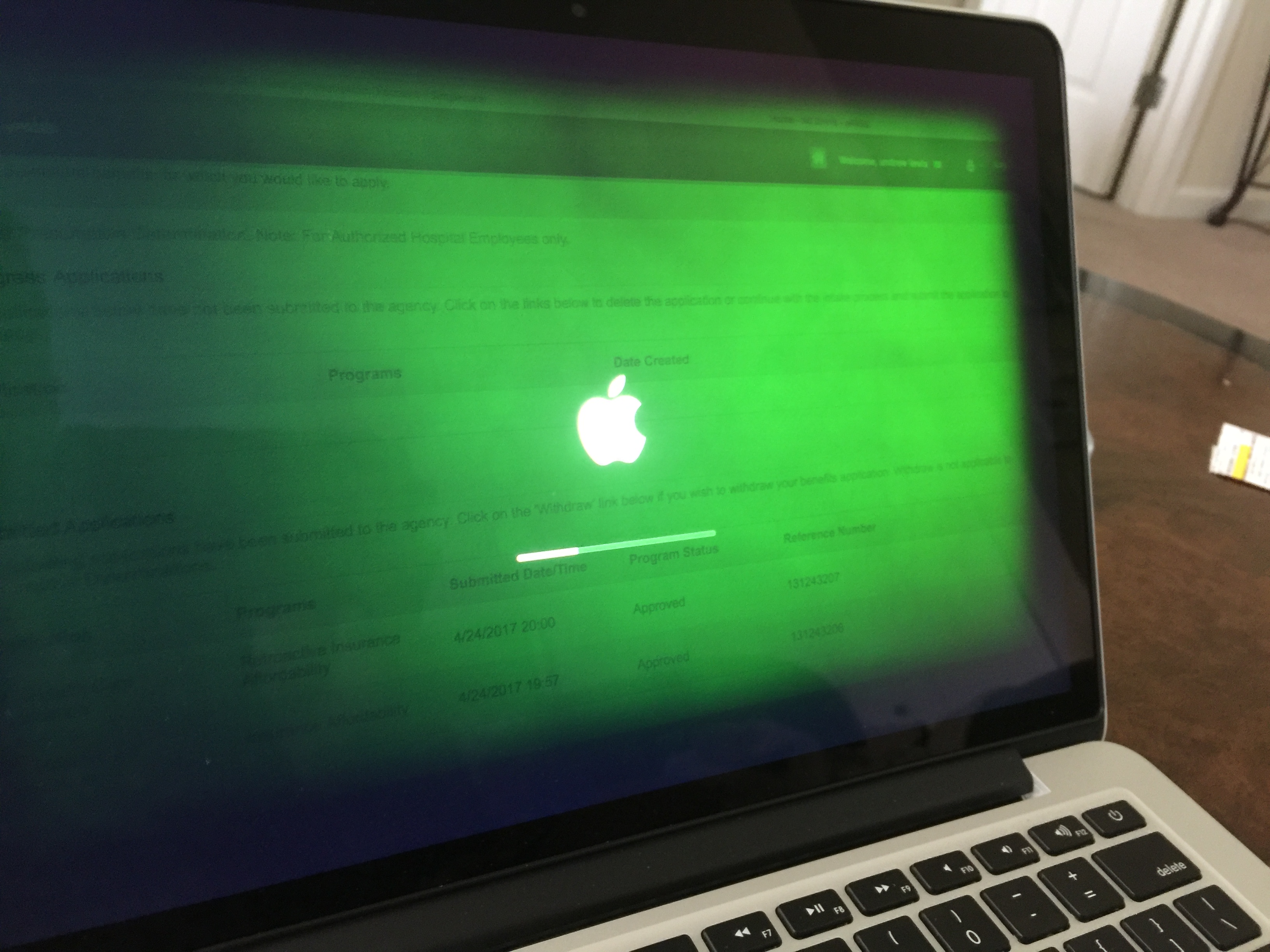 MacBook Pro mid 2014 Screen turns green t… Apple Community