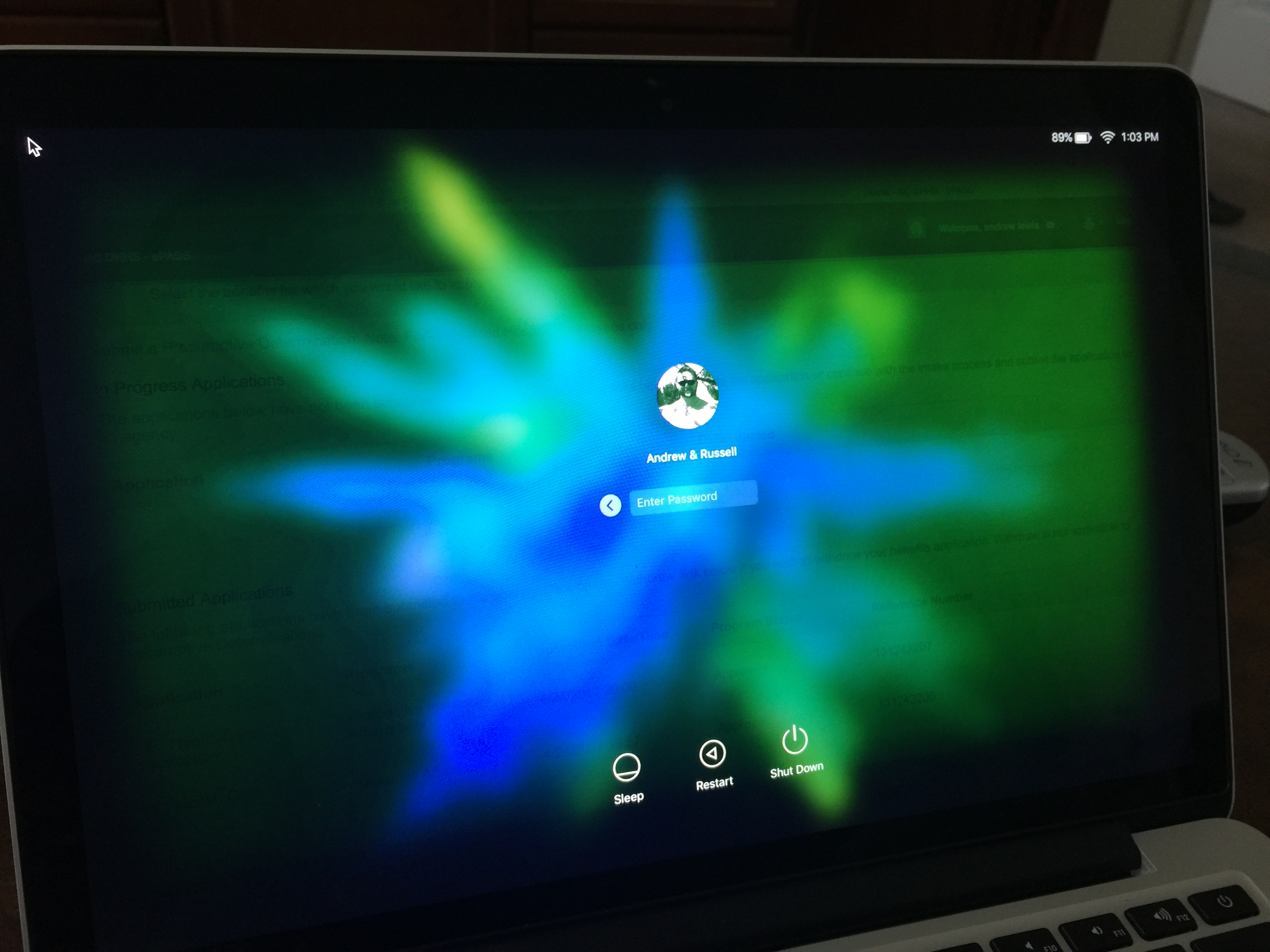 MacBook Pro mid 2014 Screen turns green t… Apple Community