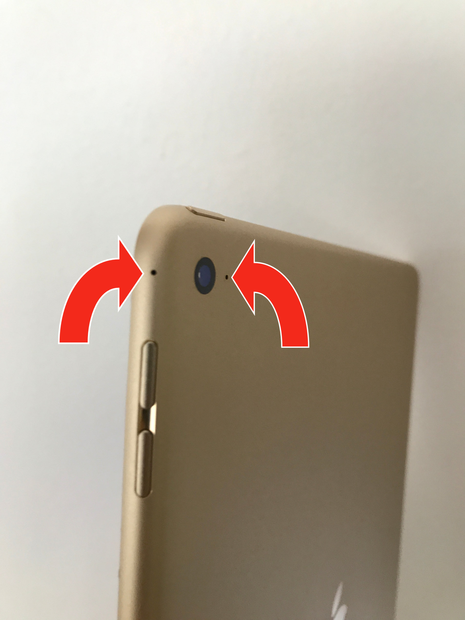 Location of microphone on iPad Air 2 Apple Community