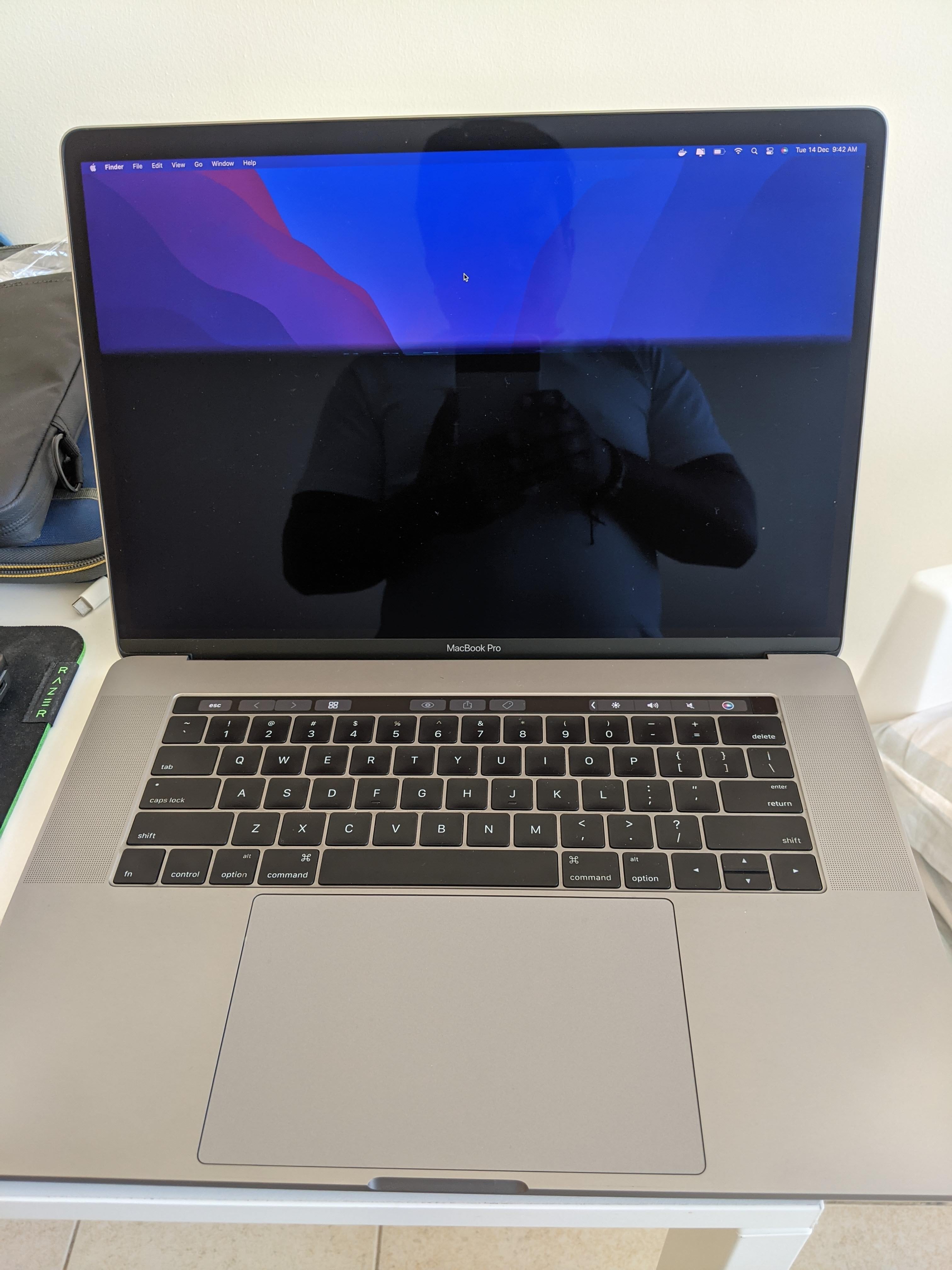 Macbook Pro 2016 15" Partial blank screen Apple Community