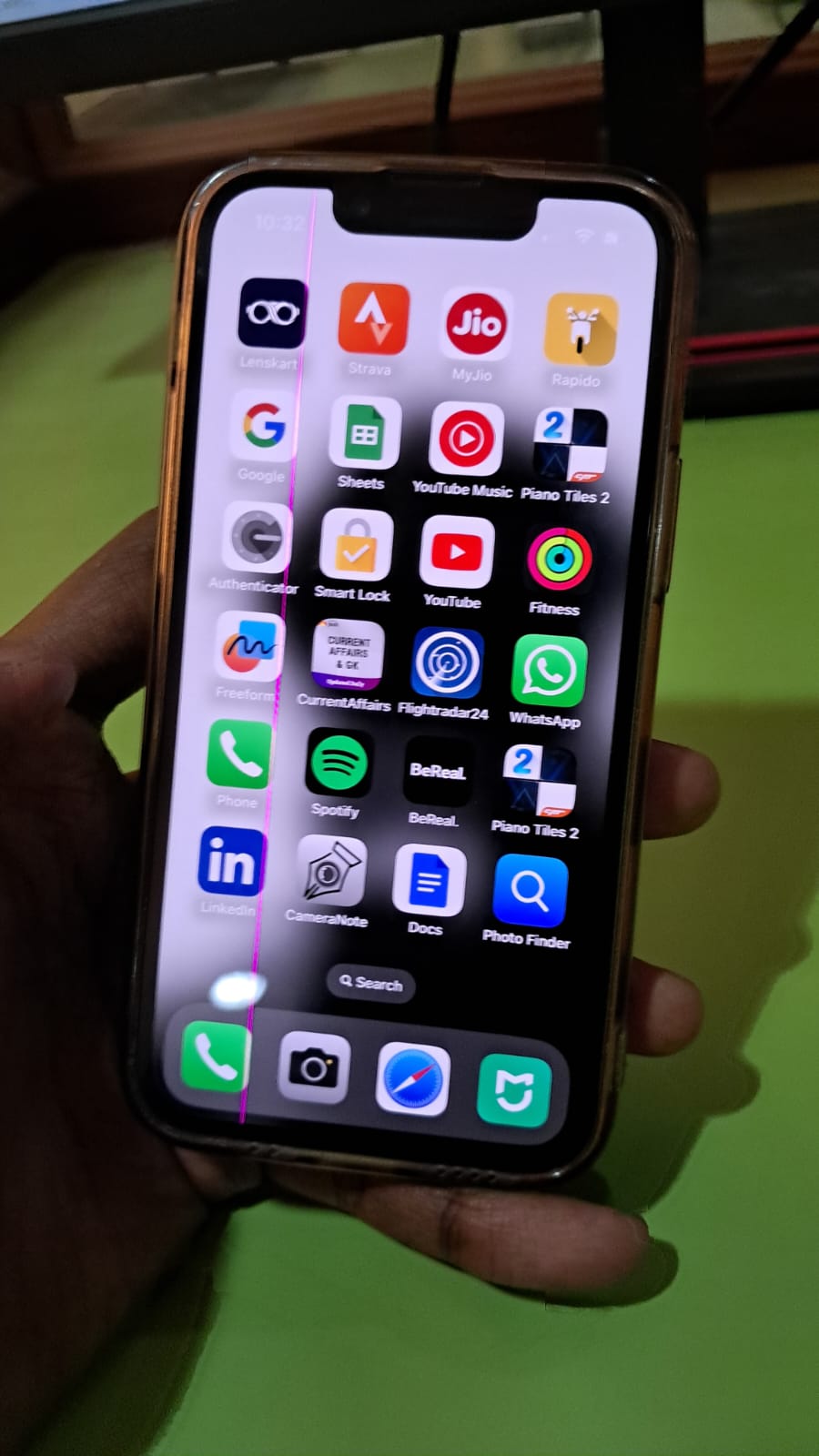 Pink vertical line appeared suddenly in i… Apple Community