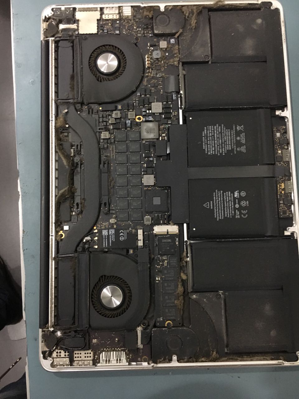 External Display High CPU Usage MacBo… Apple Community