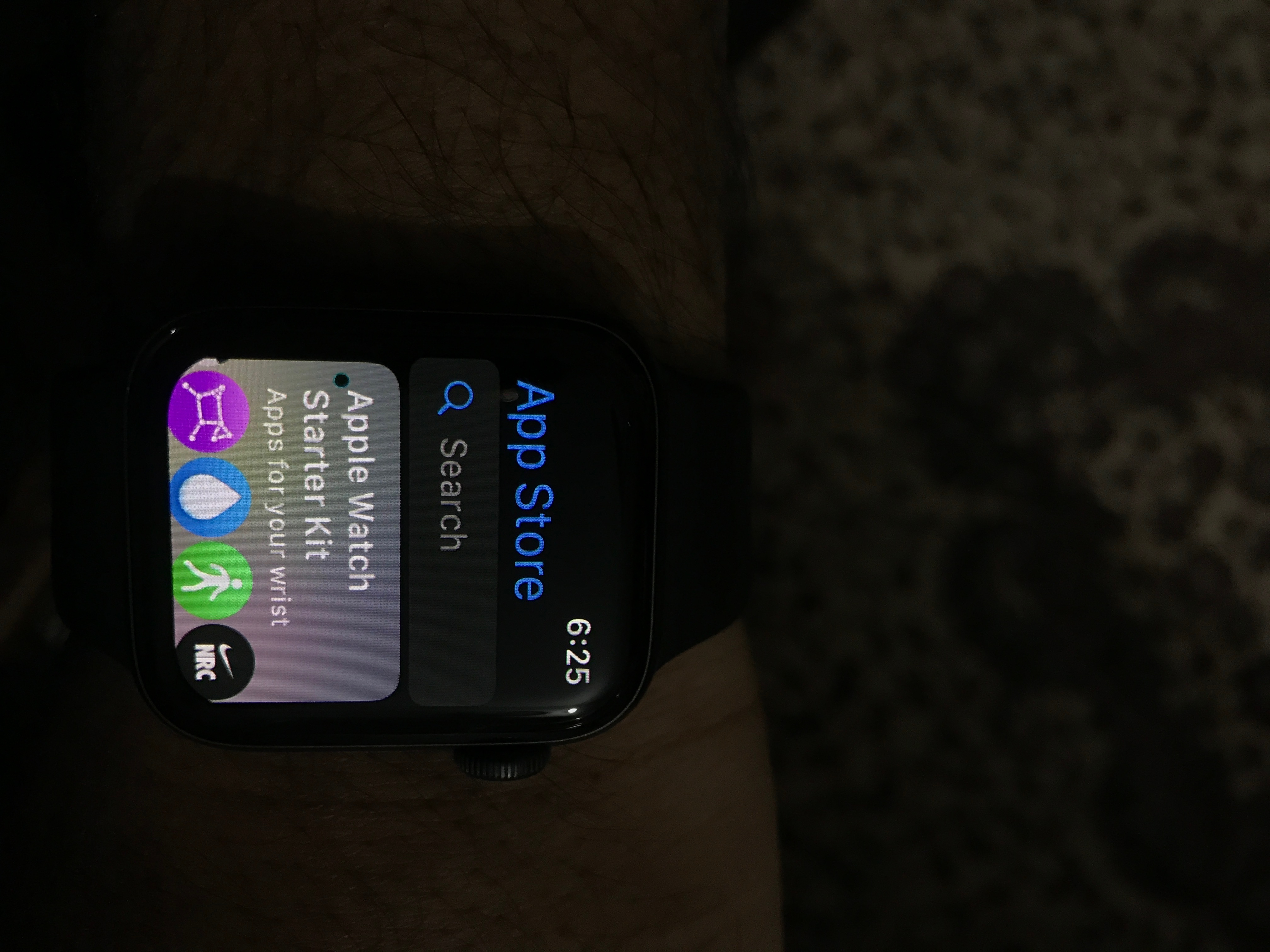 Black Dot ⚫️ on Apple Watch Apple Community