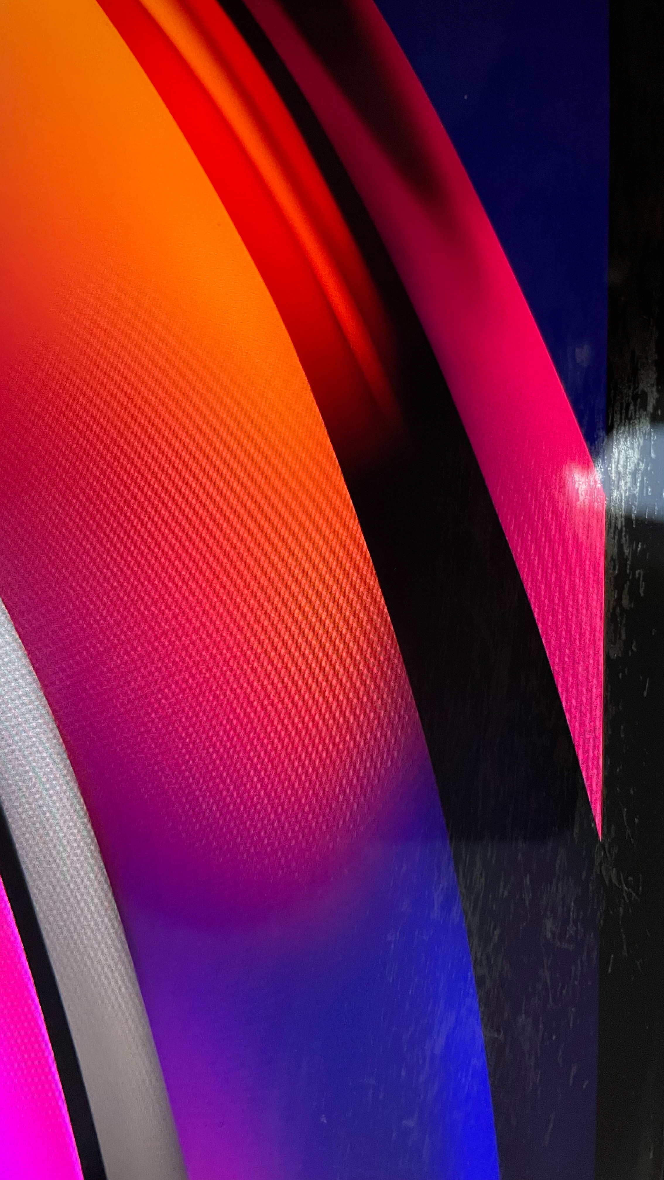 Streaks on Macbook Pro screen Apple Community