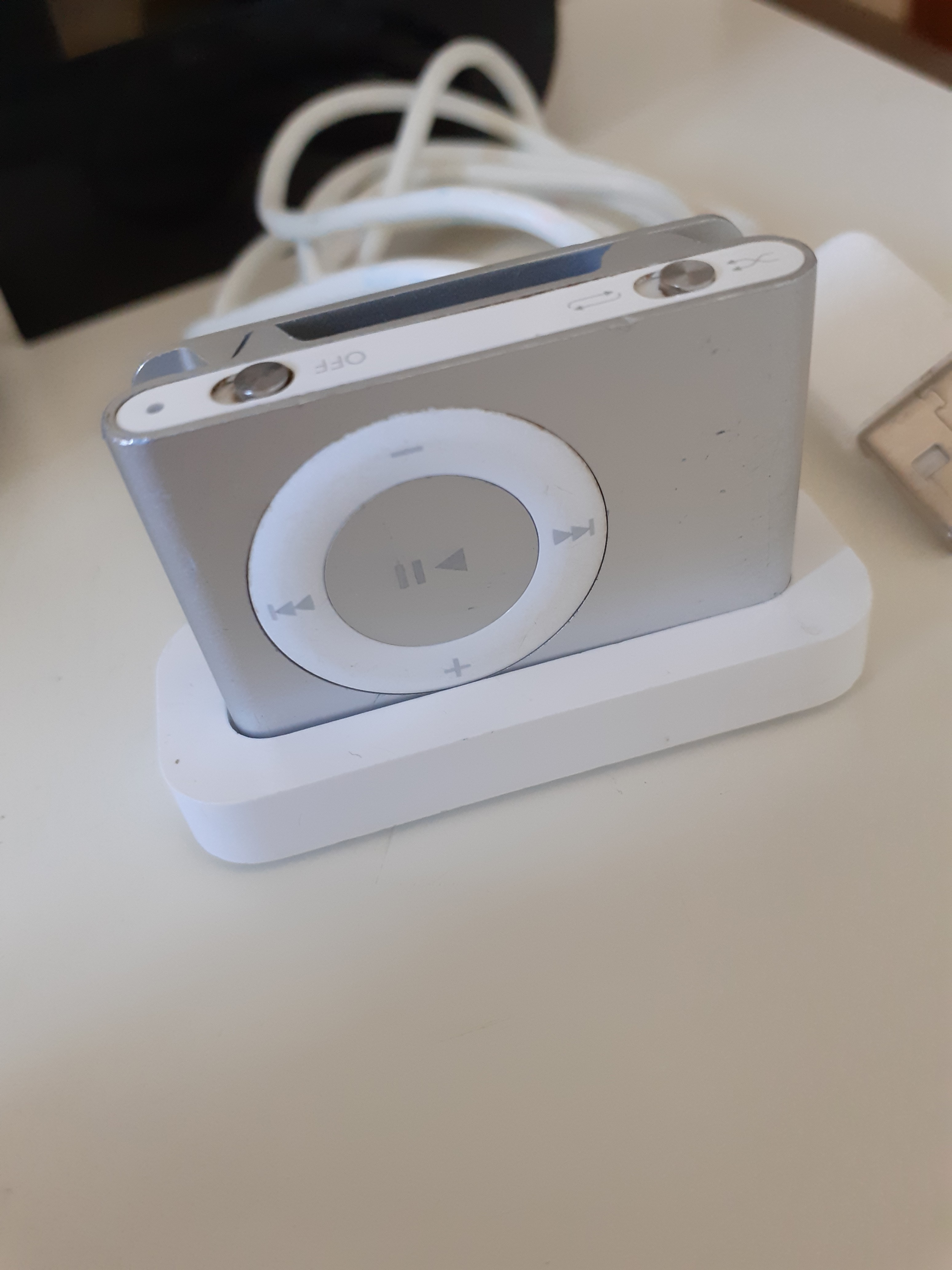 iPod shuffle will not chrage Apple Community