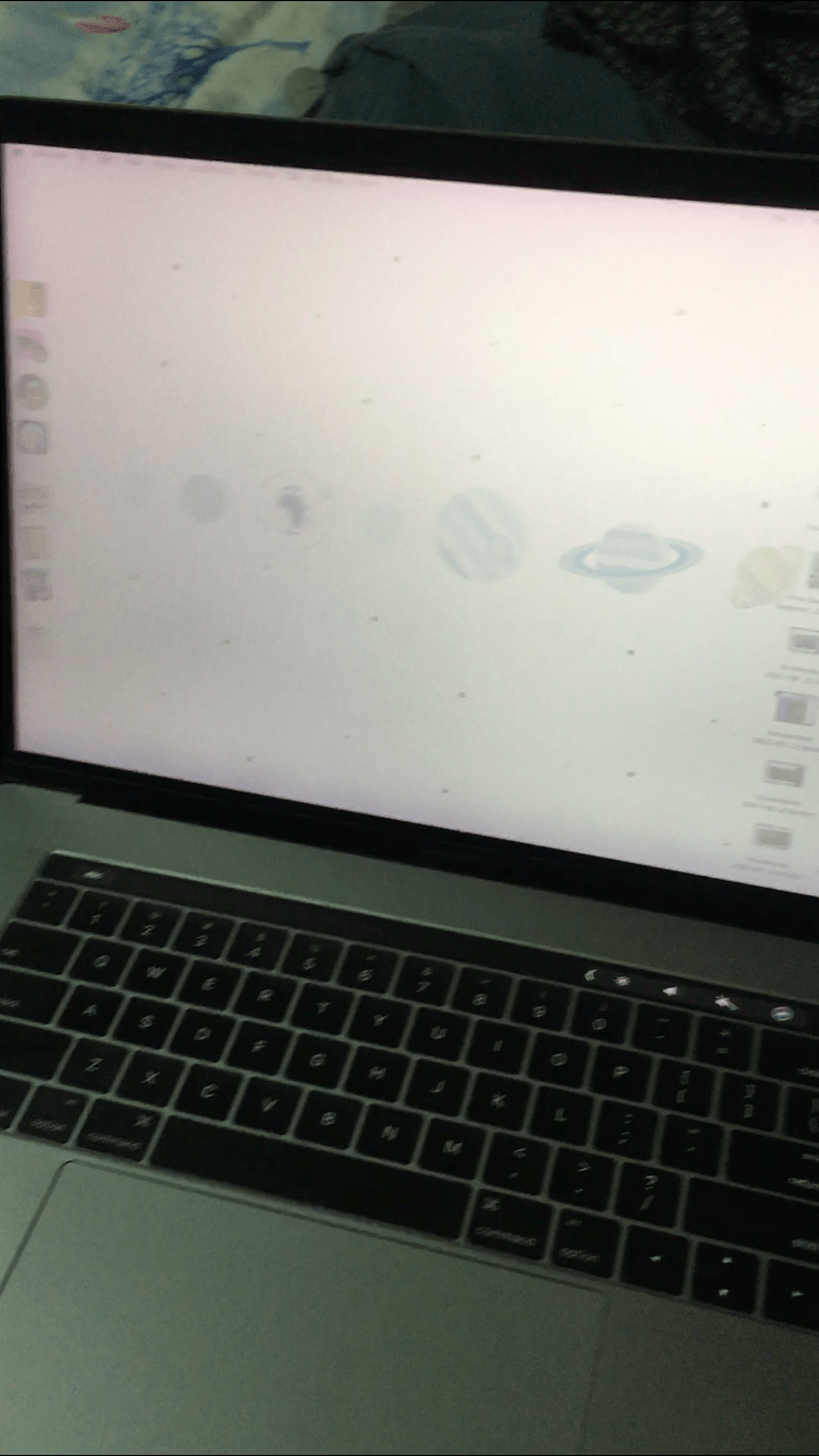 MacBook Pro SCREEN glitching Apple Community