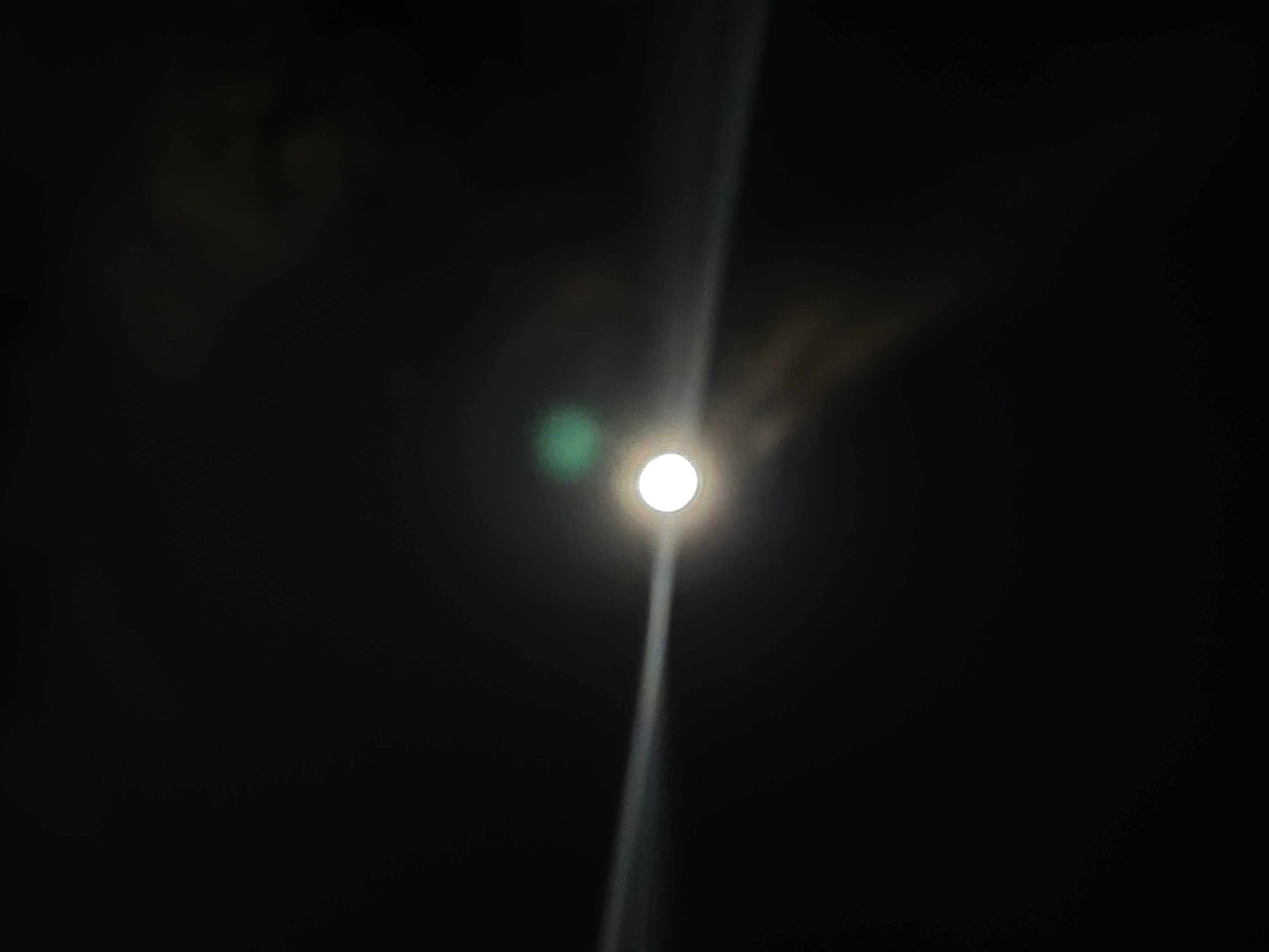 Getting a lot of glare on Night Mode pict… Apple Community