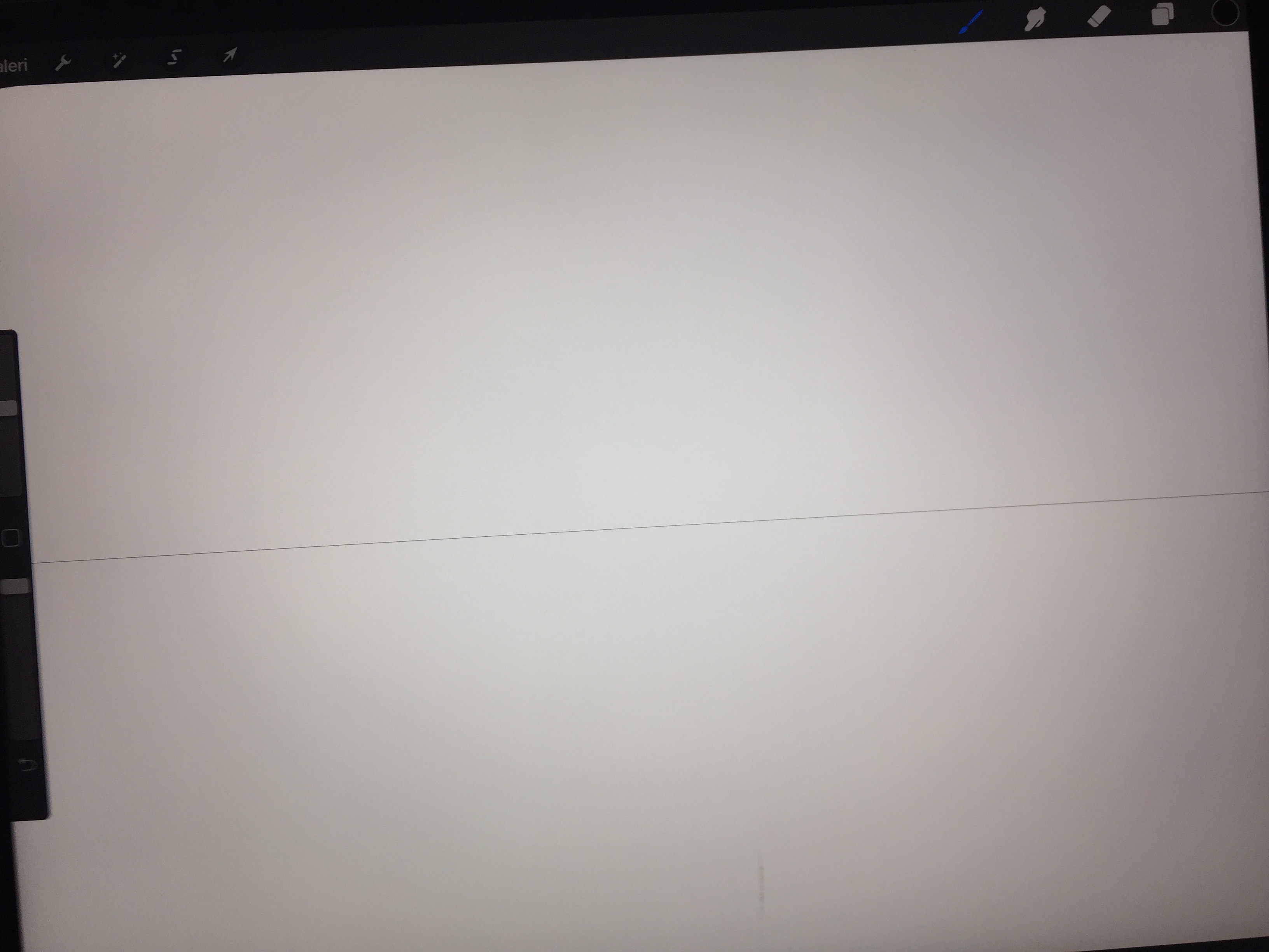 Ipad Pro 3rd Gen Black Thin Line on the… Apple Community