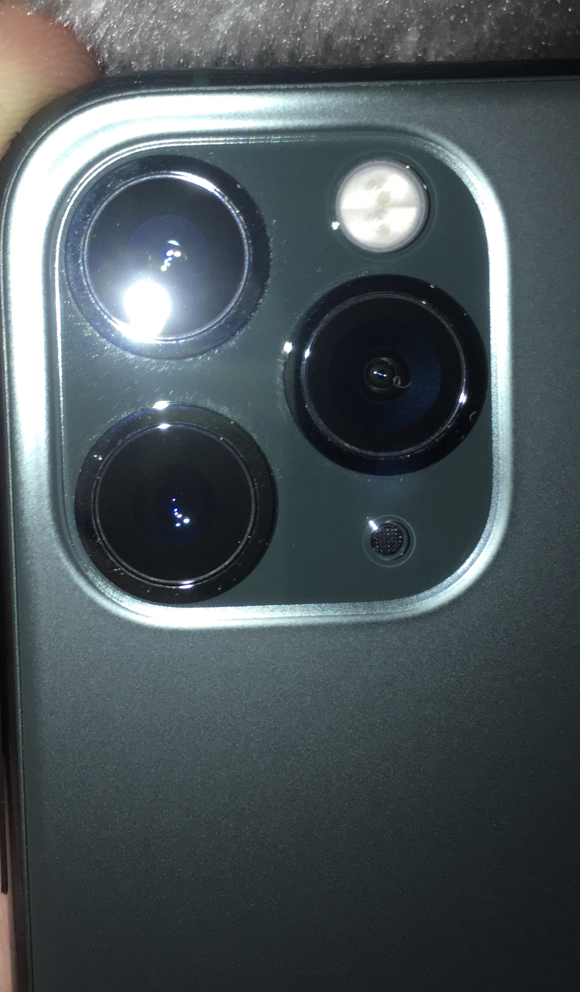 Super hard to clean iPhone 11 pro max cam… Apple Community