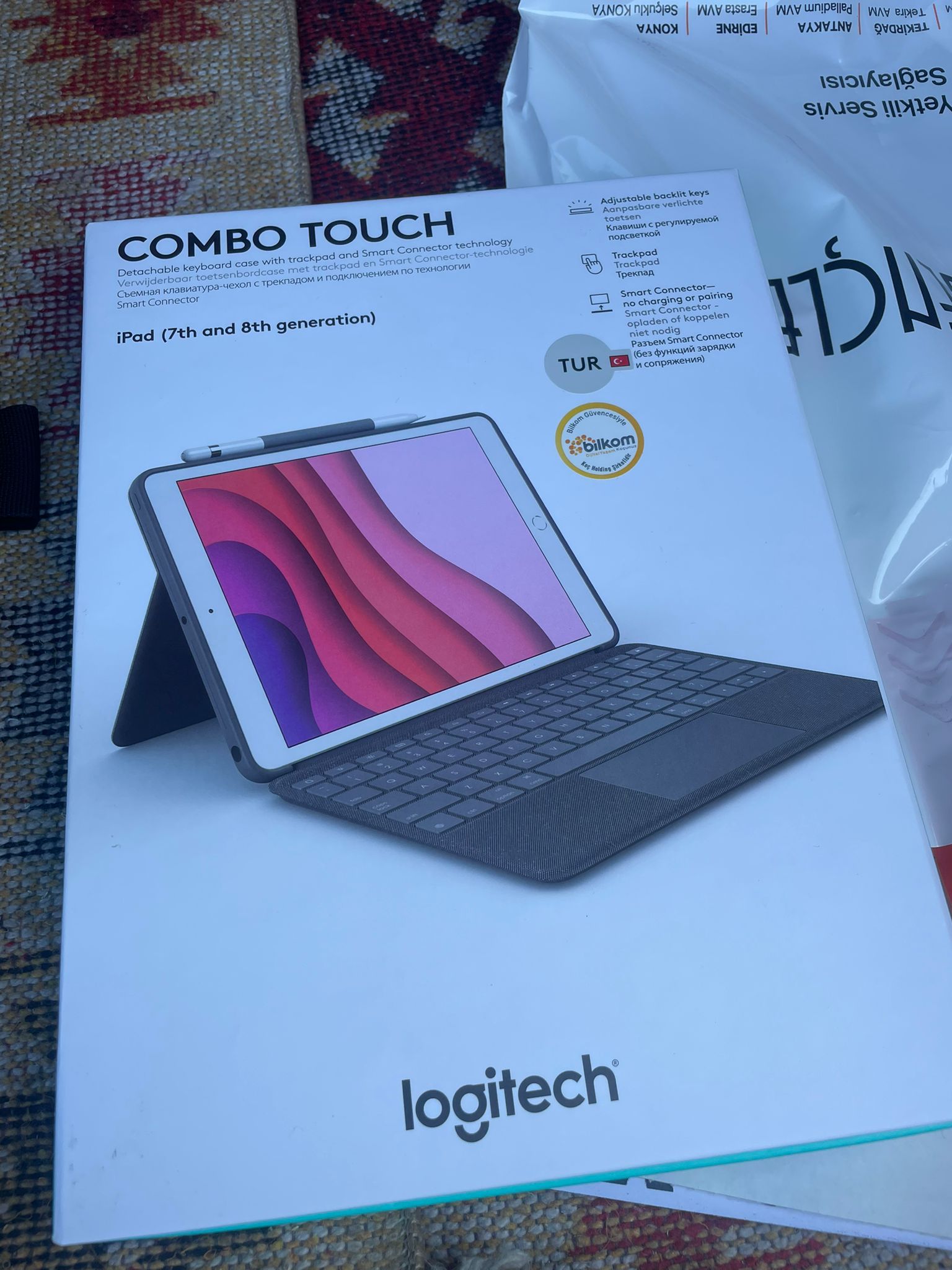 iPad 7th generation and Logitech Combo Ke… Apple Community