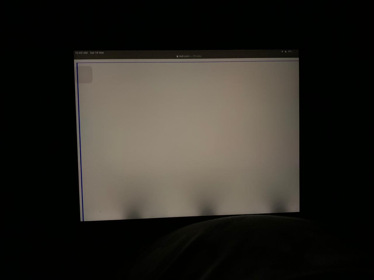 ipad 6 display with dim spots and fluctua… Apple Community