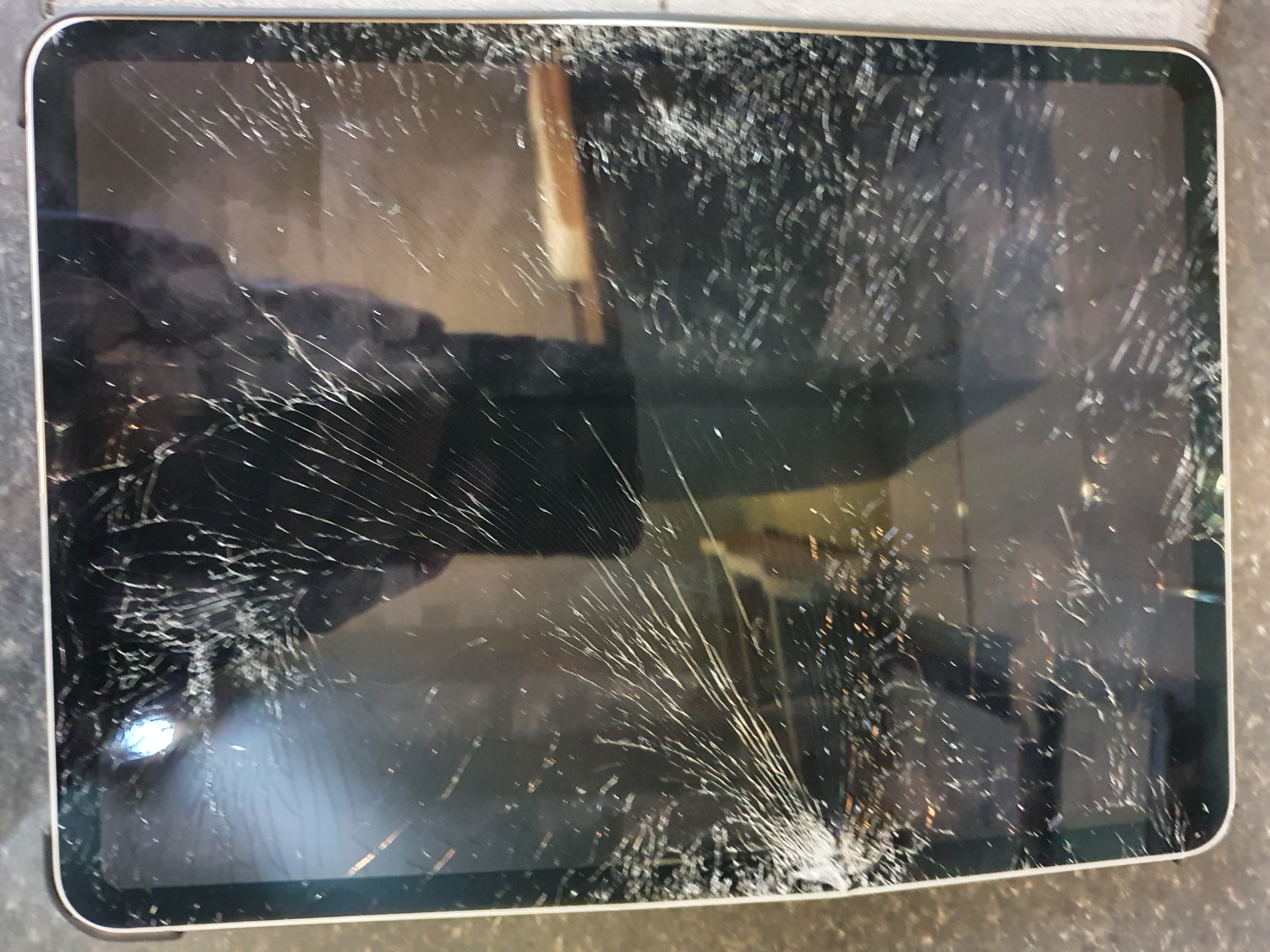 Broken ipad pro 11 screen Apple Community