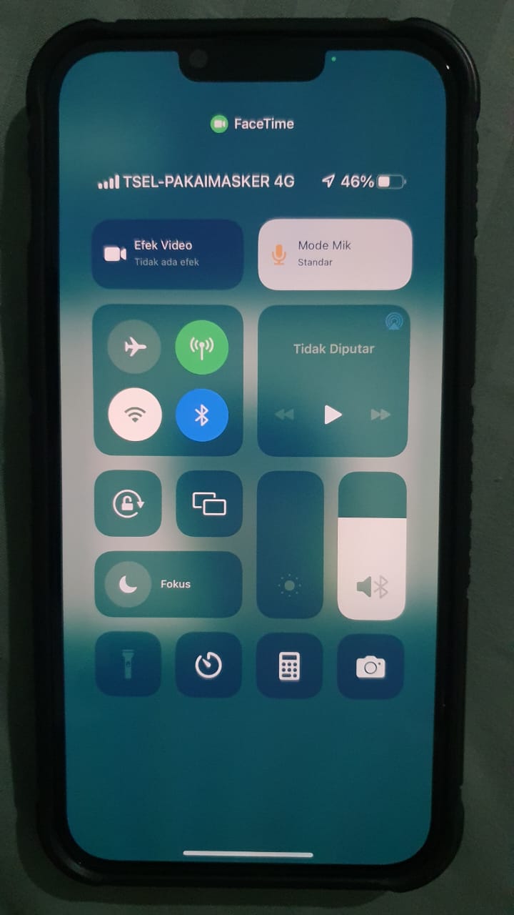 Screen Issues on iPhone 13 Pro Max Apple Community