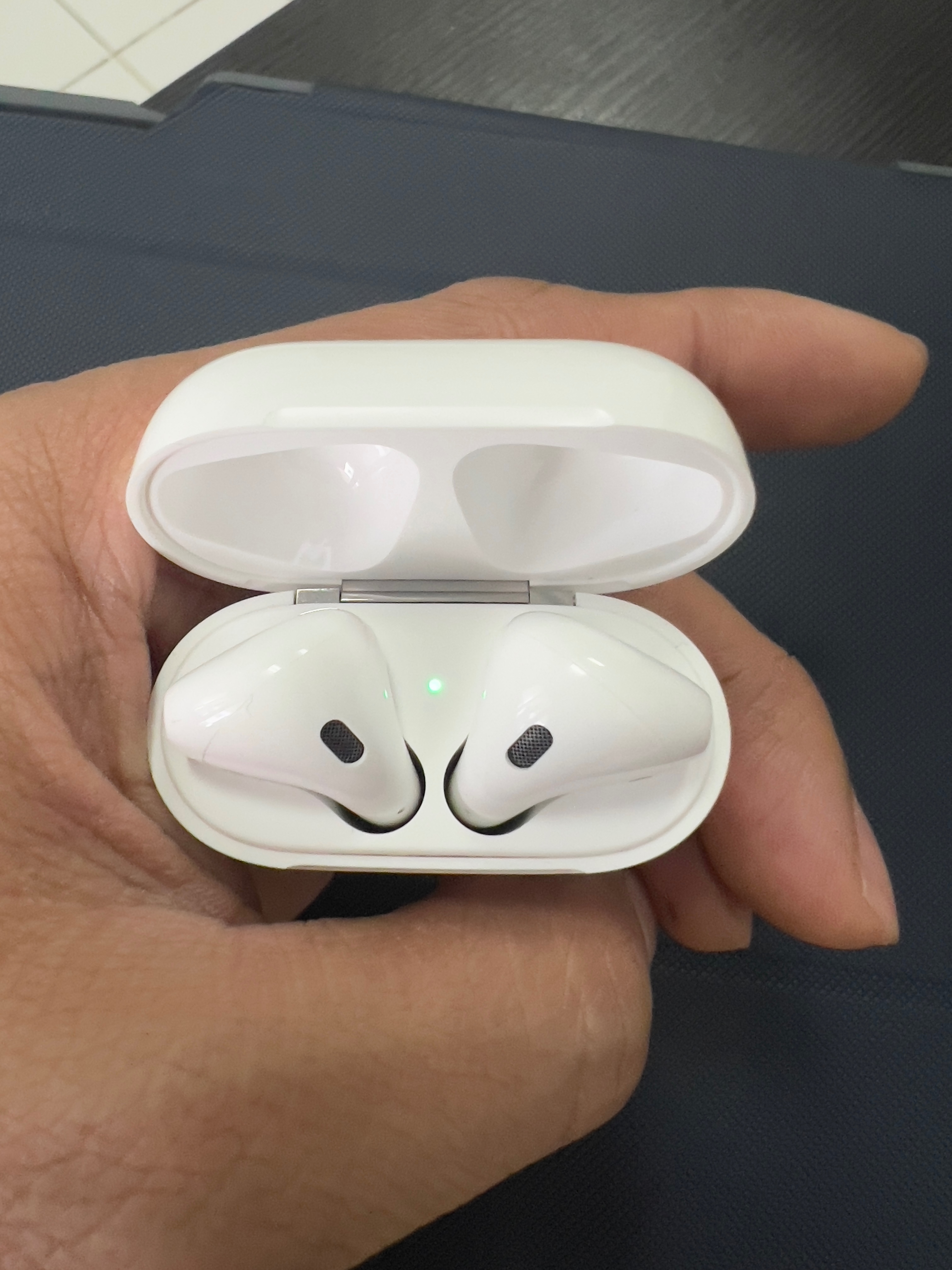 AirPods 1st gen won't connect with my dev… Apple Community