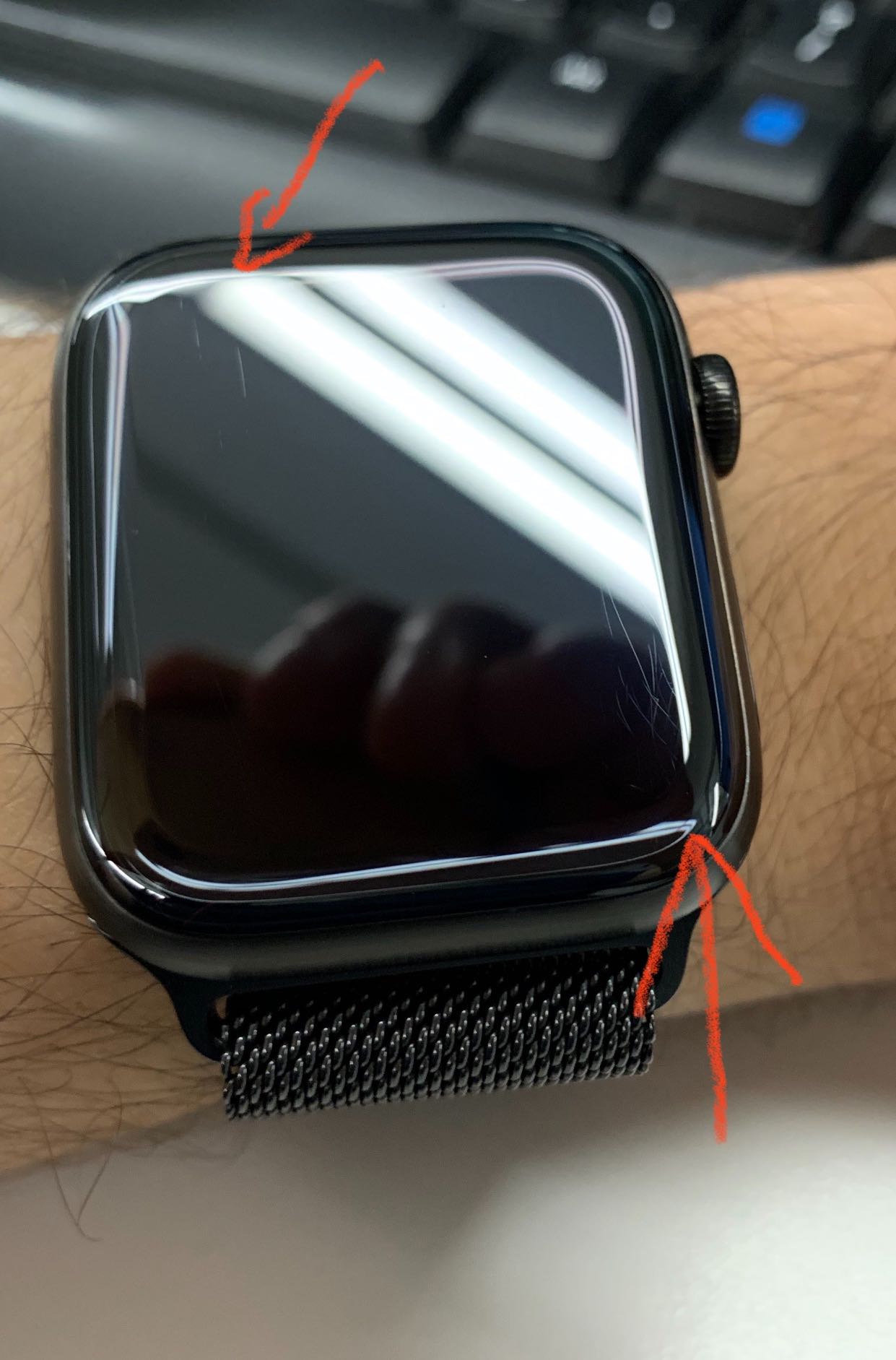 Apple Watch Series 5 Scratch