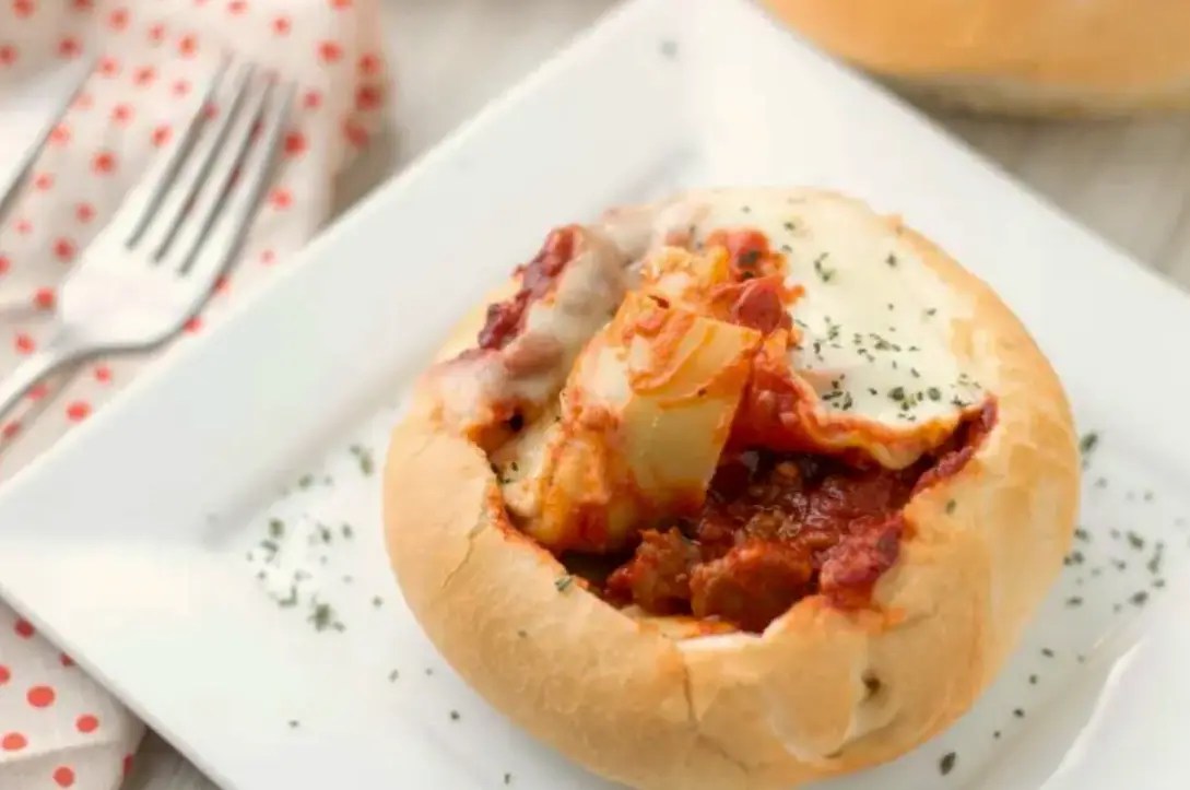 Lasagna Bread Bowl Dish Cooking