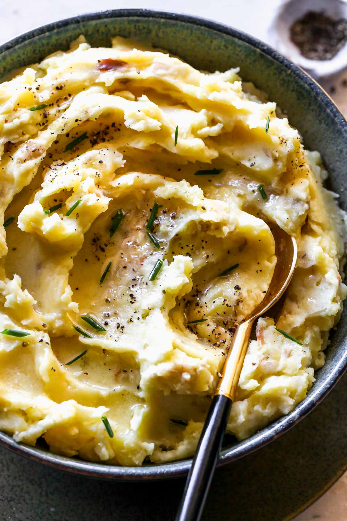 Roasted Garlic Mascarpone Mashed Potatoes Dishing Out Health