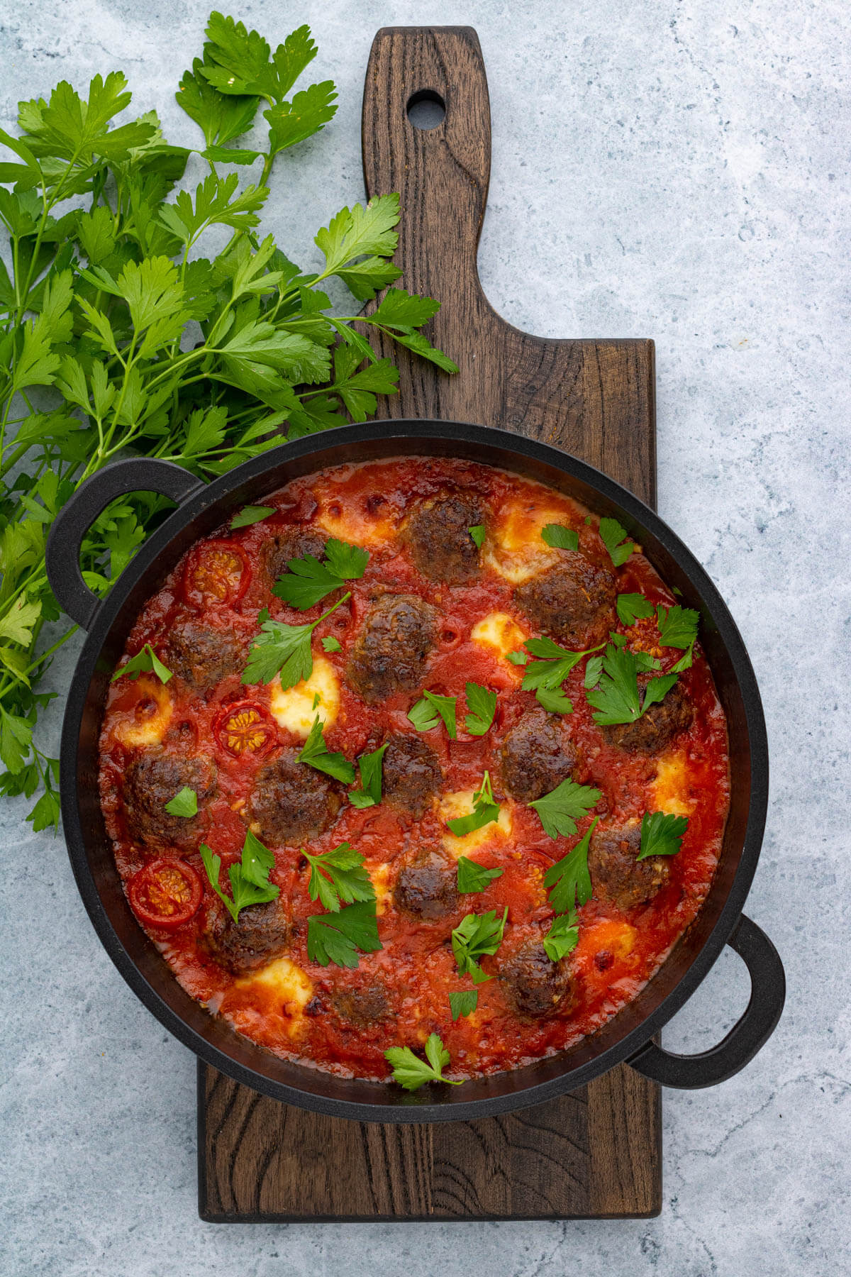 Oven Baked Meatballs with Sauce Dish 'n' the Kitchen