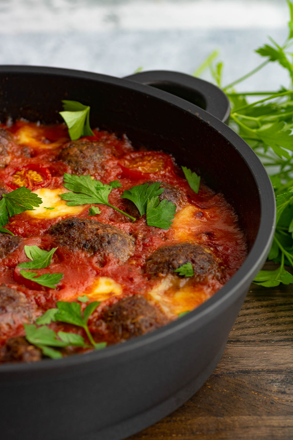 Oven Baked Meatballs with Sauce Dish 'n' the Kitchen