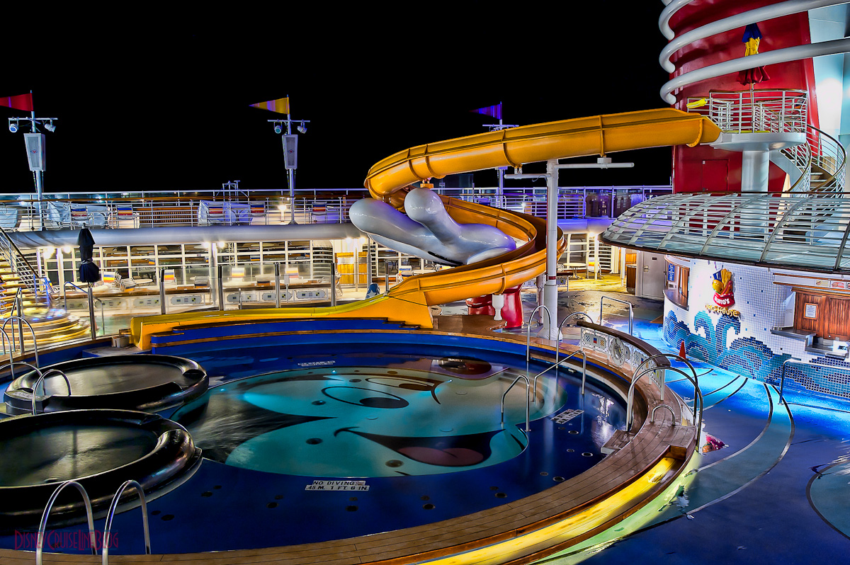 The Mickey Pool at 6 AM • The Disney Cruise Line Blog