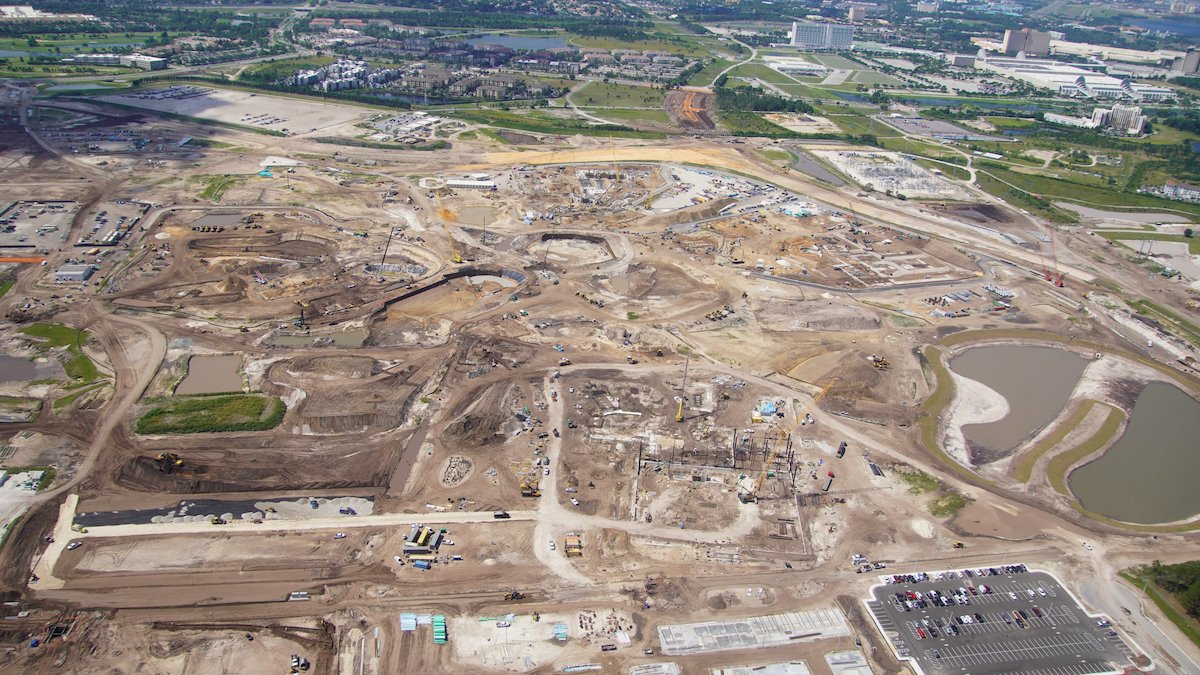 Photos Structures up on Universal Orlando's EPIC Universe construction