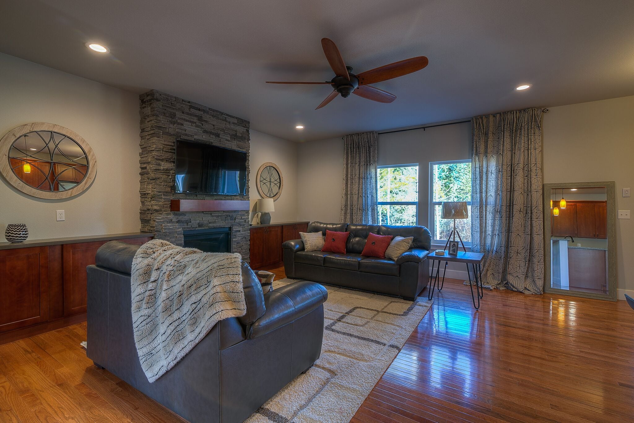 Glenwood Acres Disney & Associates New Semi Custom Homes