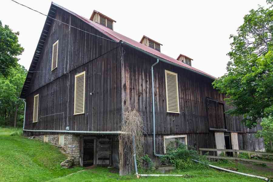 Old (and new) barn charm is plentiful in Happy Valley The Adventure