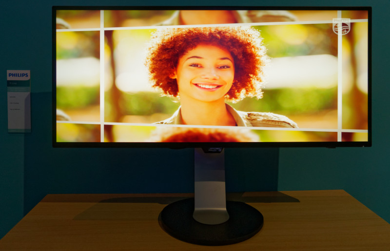 Philips TVs ‘Not Just Another OLED’ Display Daily