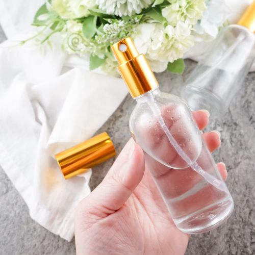 DIY Essential Oil Face Mist Distillata
