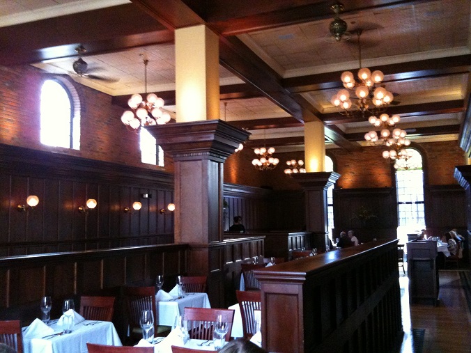 Iowa City’s Orchard Green Restaurant and Lounge Distilled Opinion