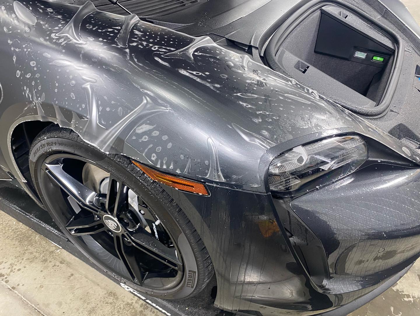 service1 Distinct Automotive Appearance