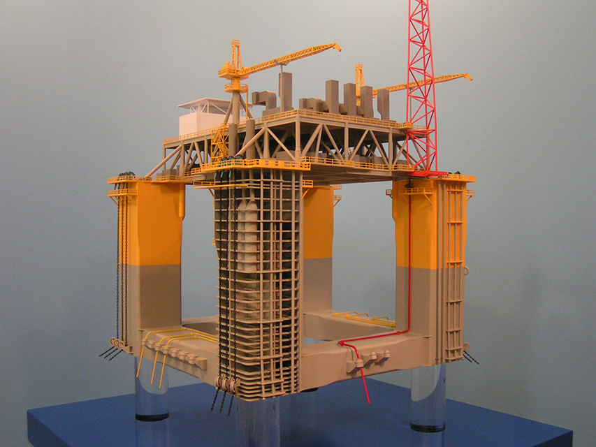 Distinctive Displays Precision Scale Models