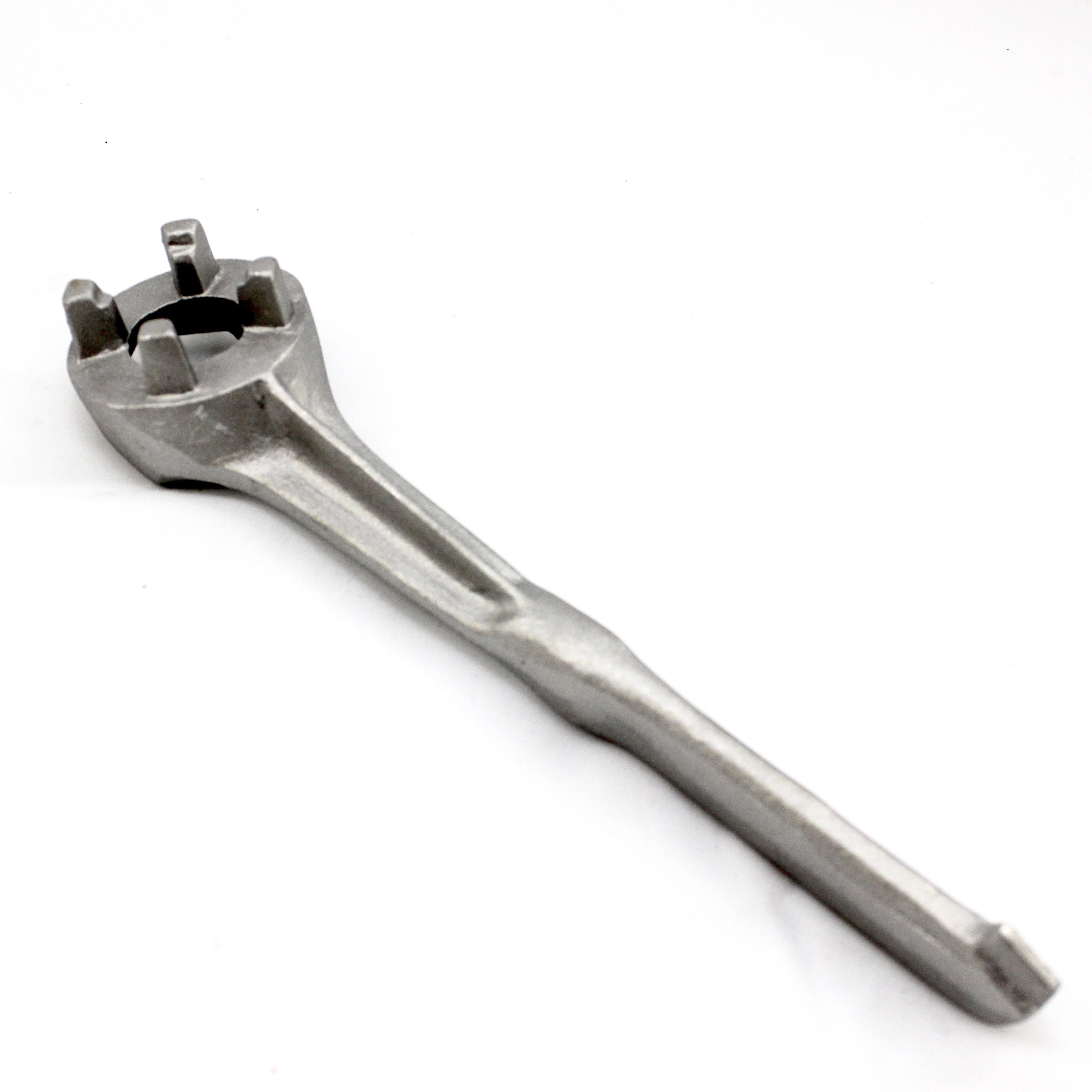 Aluminum sparkless drum wrench Distributions D.A.B. Inc.