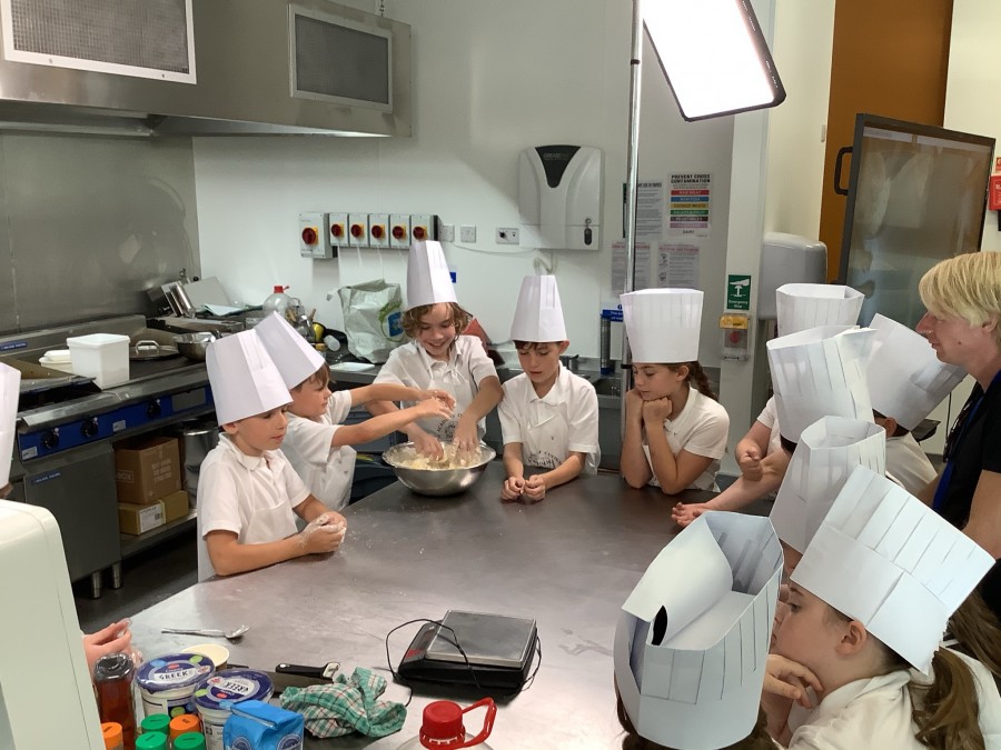 Chefs On the Farm Ditchling (St Margaret’s) CE Primary and Nursery School