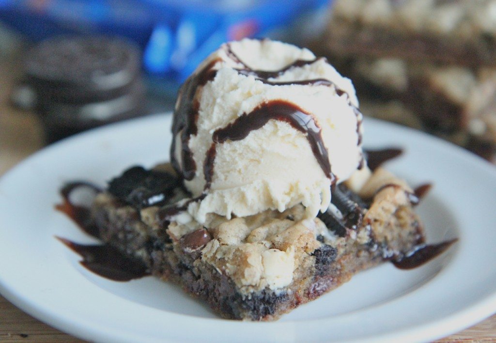 Cookies and Cream Oreo Blondies Recipe Divas Can Cook