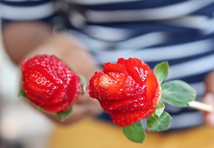 How To Make Easy Strawberry Roses Tutorial Divas Can Cook