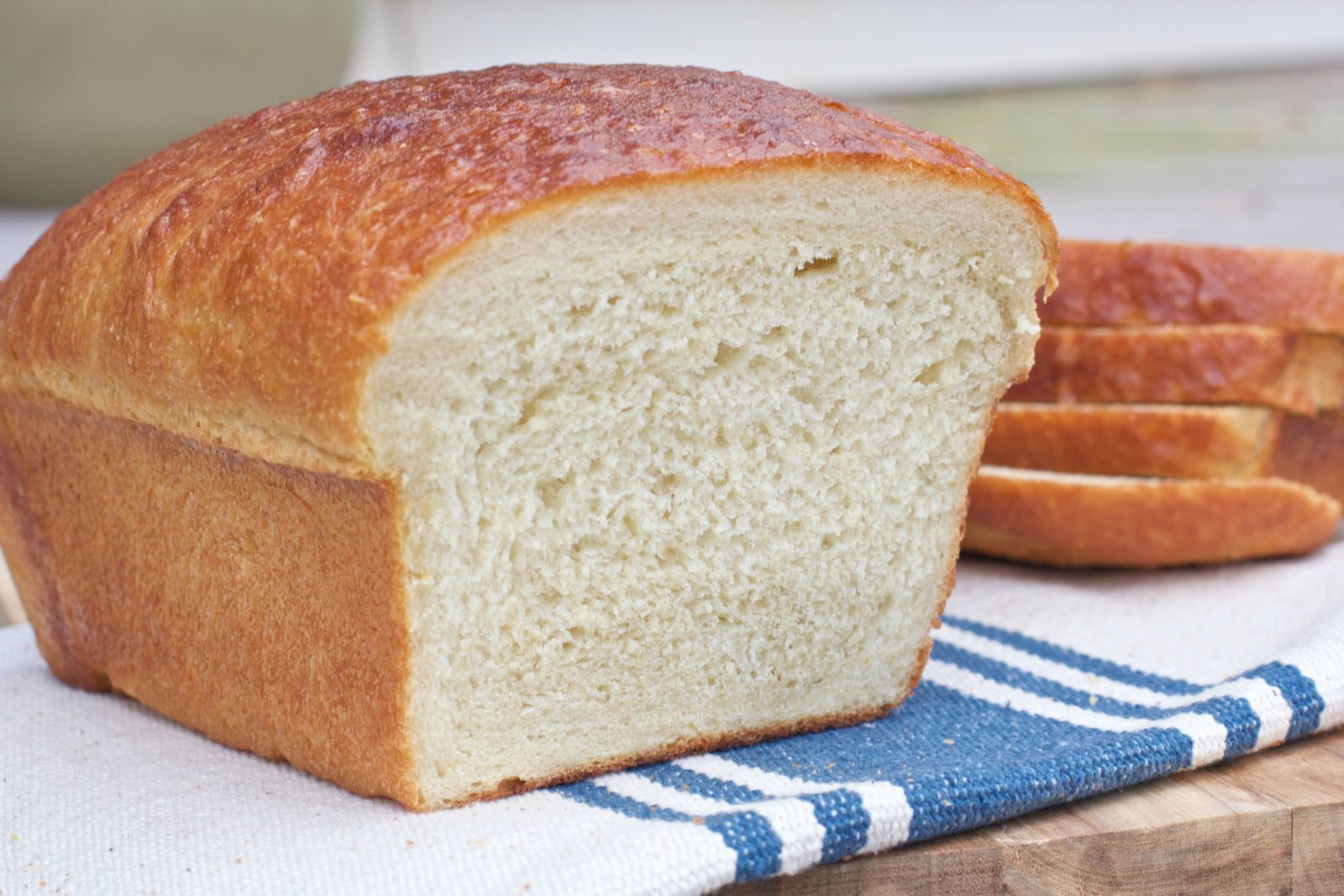 Old Fashioned Homemade Bread Recipe