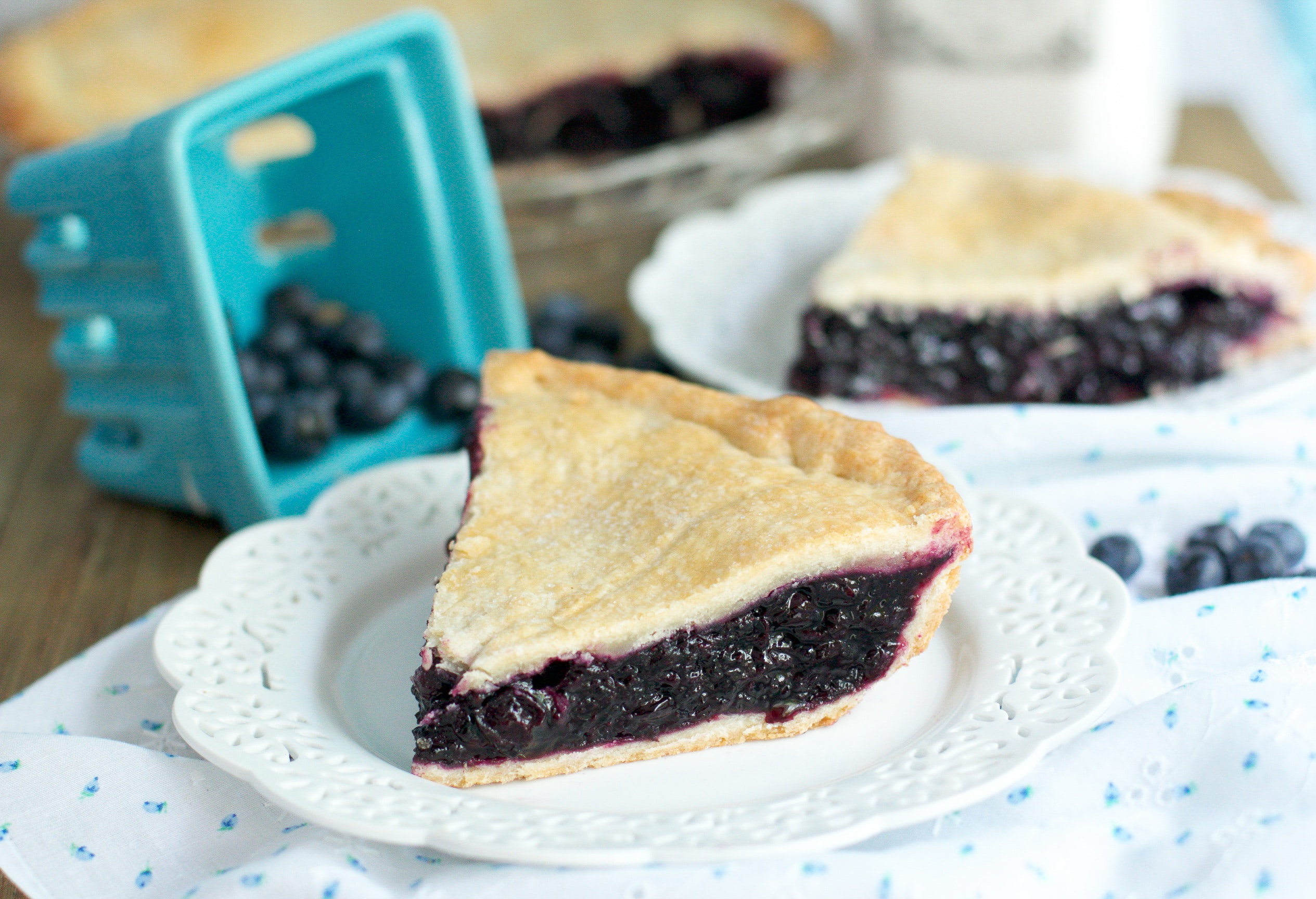Homemade Blueberry Pie That's Firm Using Fresh Blueberries (VIDEO)